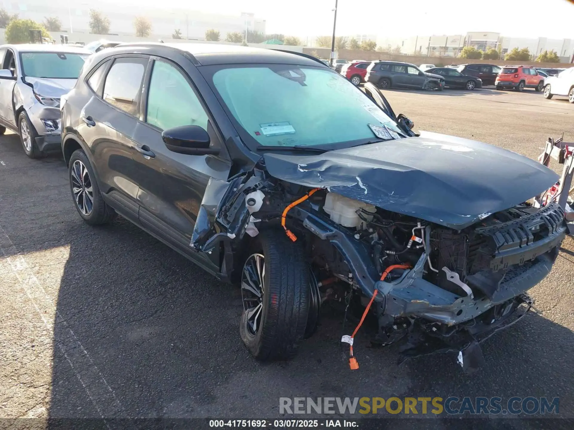 1 fotografías del automóvil dañado 1FMCU0BZ9NUA28596 FORD ESCAPE 2022