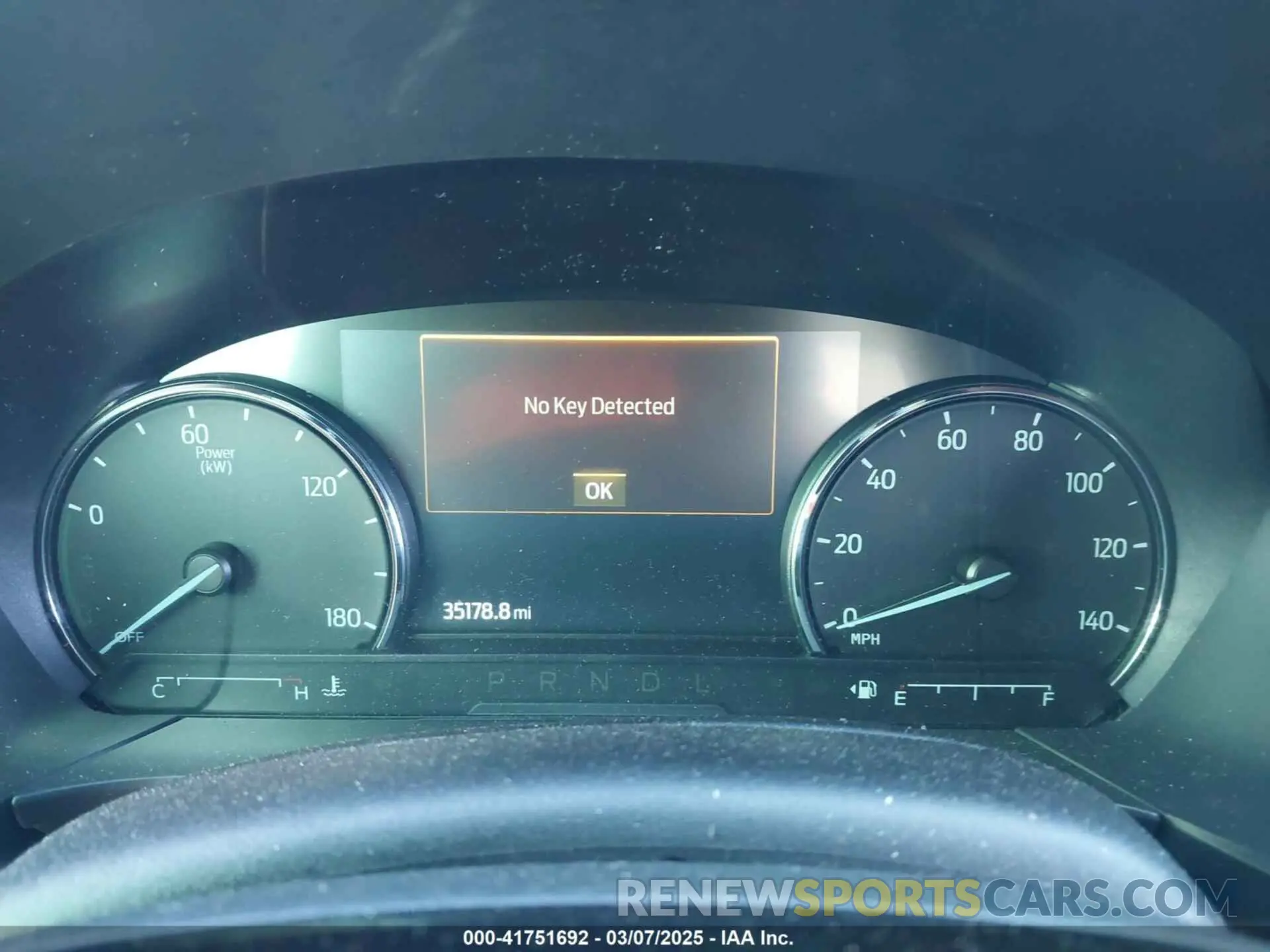 7 fotografías del automóvil dañado 1FMCU0BZ9NUA28596 FORD ESCAPE 2022