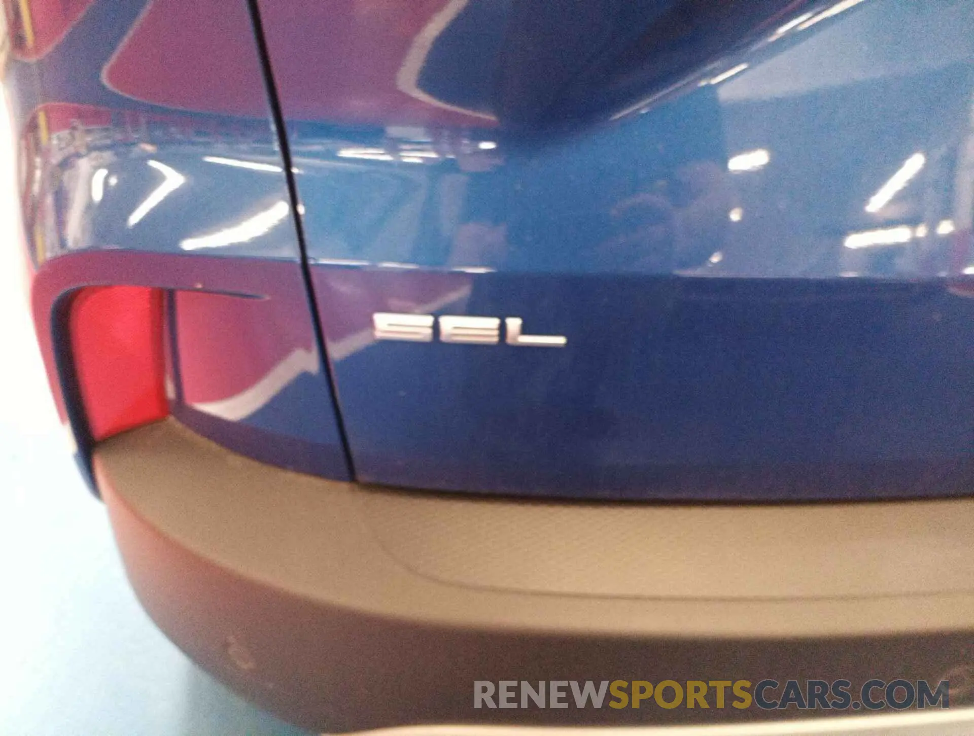 6 fotografías del automóvil dañado 1FMCU0CZ8NUB45374 FORD ESCAPE 2022