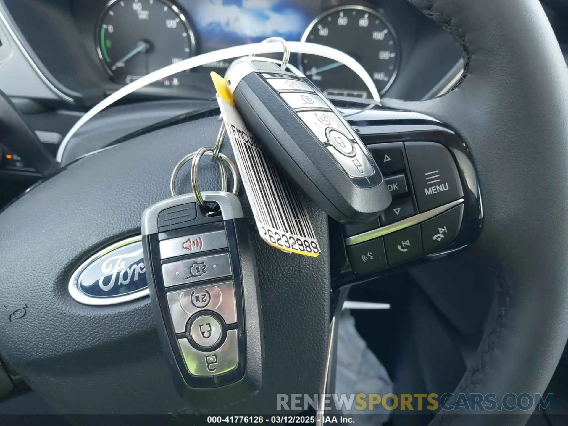 11 fotografías del automóvil dañado 1FMCU0CZXNUA97120 FORD ESCAPE 2022