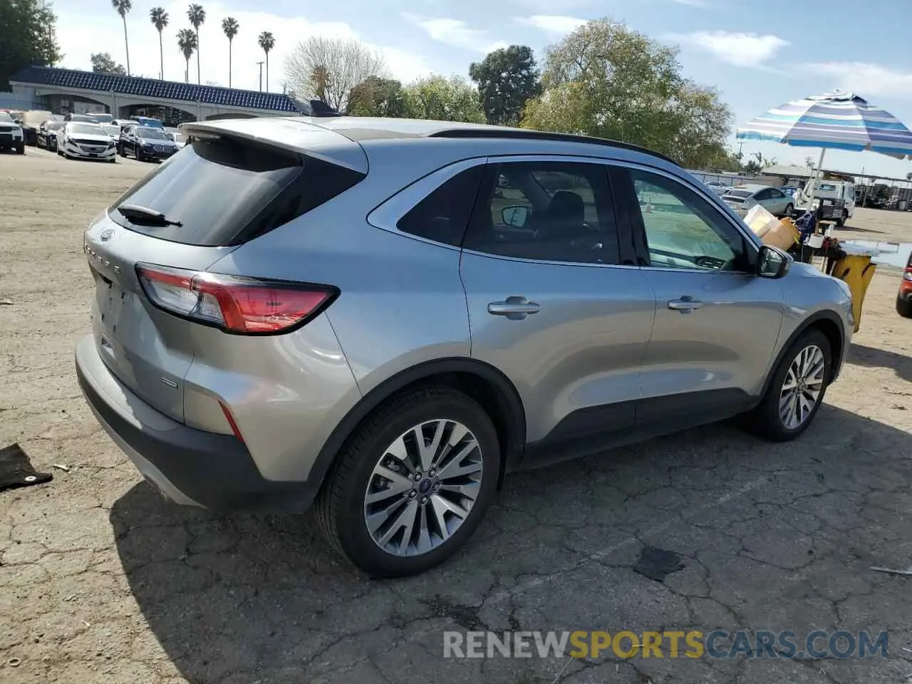 3 fotografías del automóvil dañado 1FMCU0DZ9NUA26232 FORD ESCAPE 2022