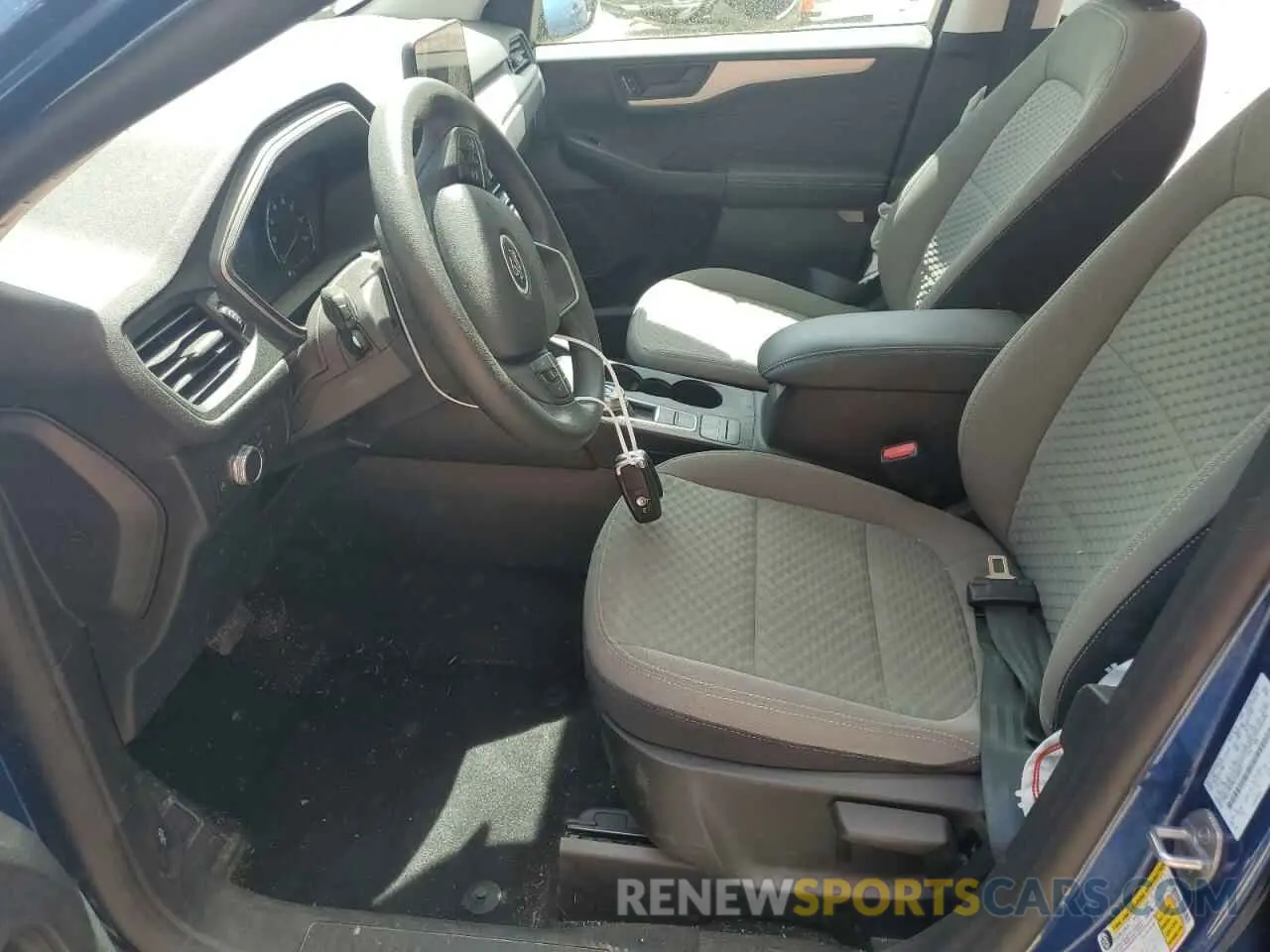 7 fotografías del automóvil dañado 1FMCU0EZ5NUA85647 FORD ESCAPE 2022