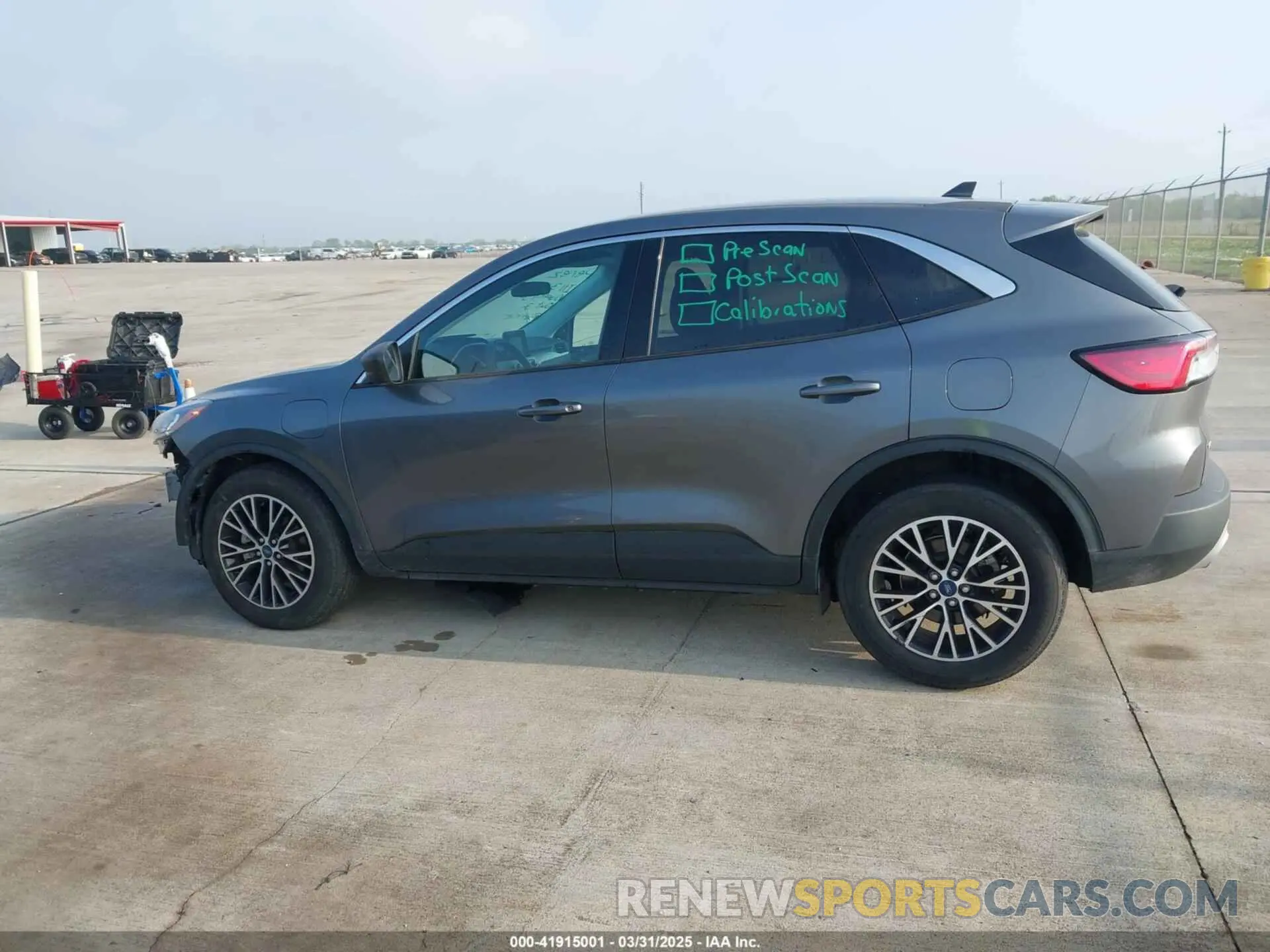 14 fotografías del automóvil dañado 1FMCU0EZ9NUB09108 FORD ESCAPE 2022