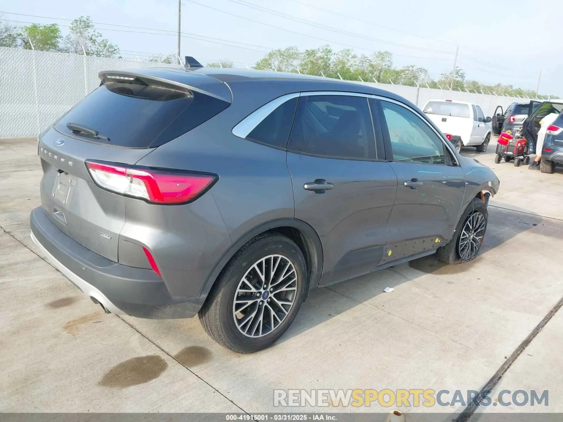 4 fotografías del automóvil dañado 1FMCU0EZ9NUB09108 FORD ESCAPE 2022