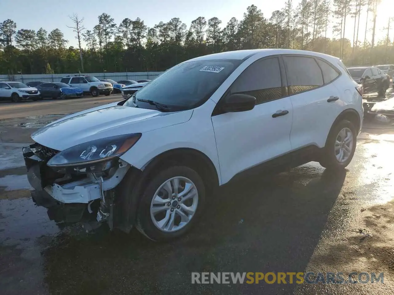 1 fotografías del automóvil dañado 1FMCU0F62NUB48093 FORD ESCAPE 2022