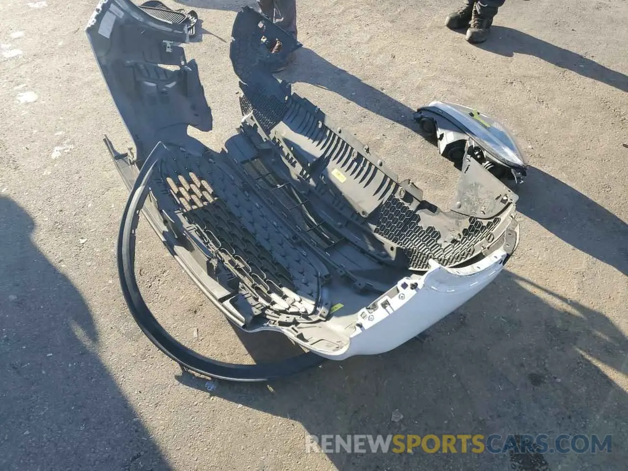 12 fotografías del automóvil dañado 1FMCU0F62NUB48093 FORD ESCAPE 2022