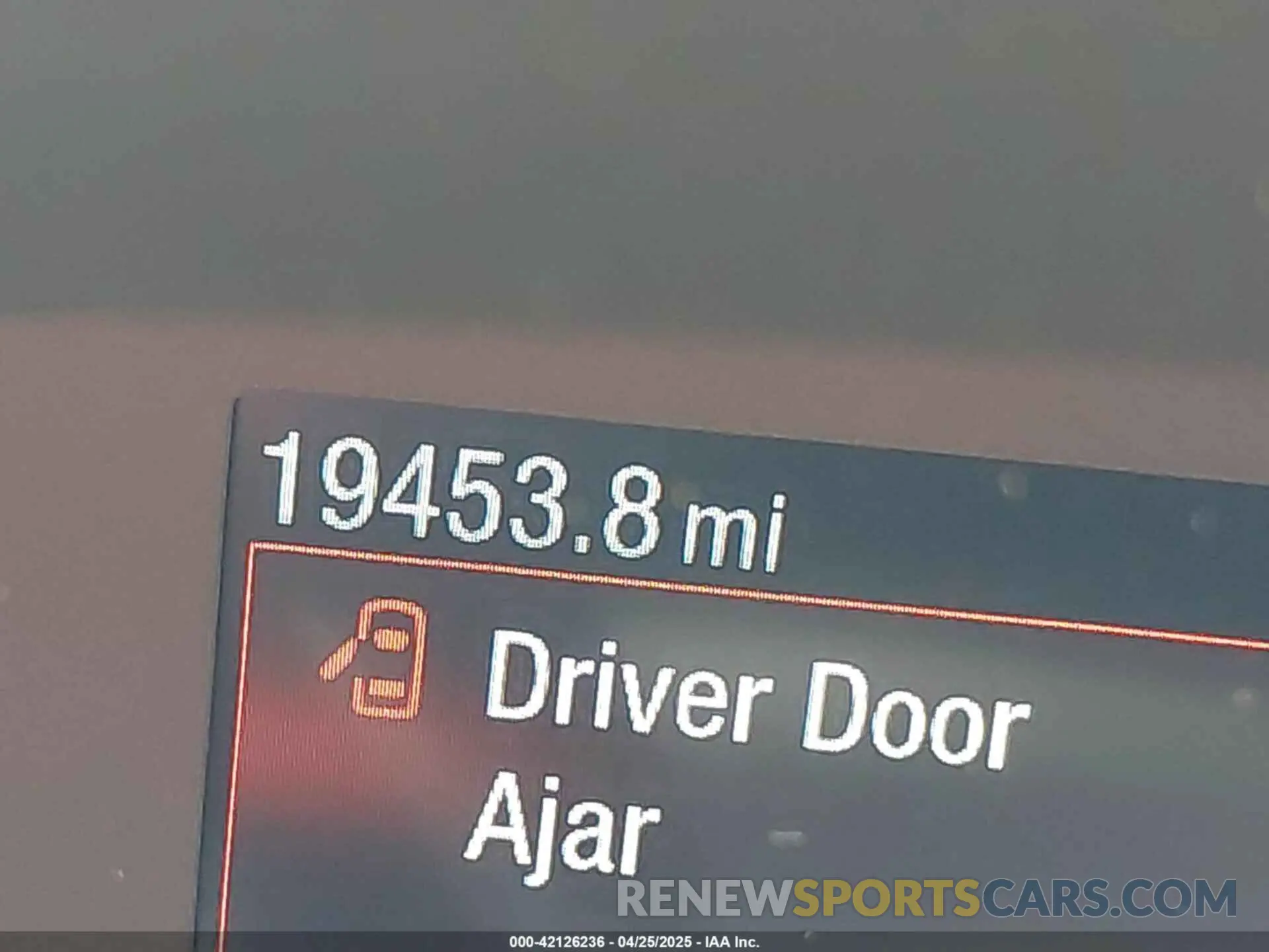 15 fotografías del automóvil dañado 1FMCU0F63NUB70636 FORD ESCAPE 2022