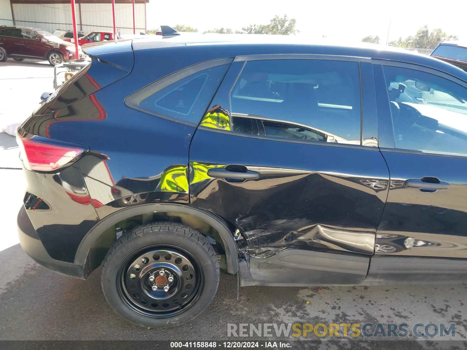 18 fotografías del automóvil dañado 1FMCU0F65NUA30023 FORD ESCAPE 2022