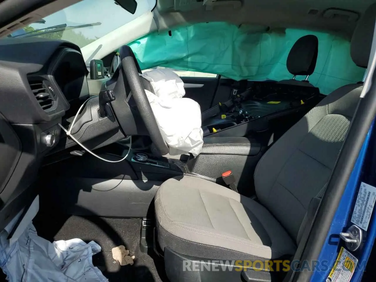 7 fotografías del automóvil dañado 1FMCU0F69NUB18377 FORD ESCAPE 2022