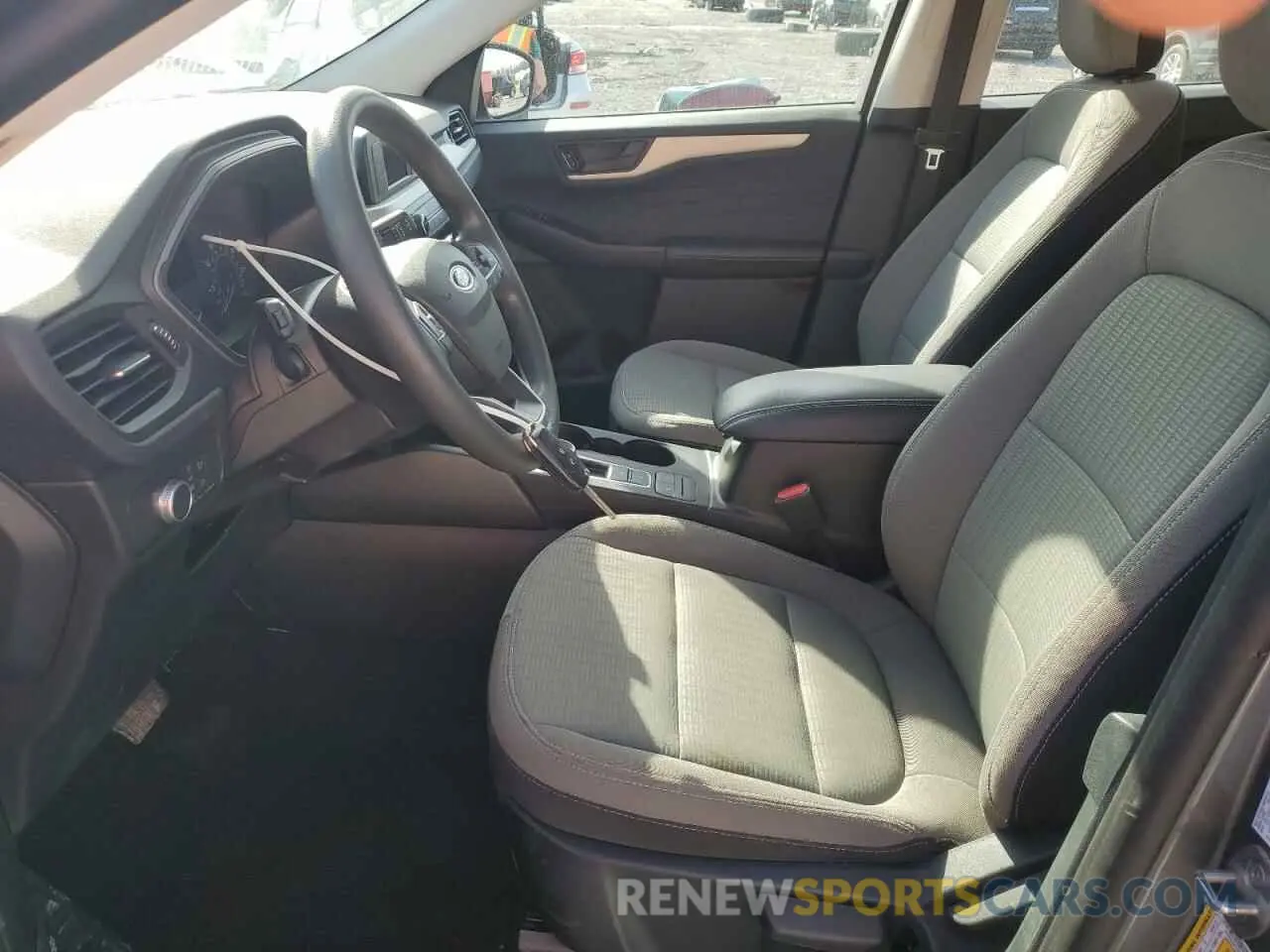 7 fotografías del automóvil dañado 1FMCU0F6XNUB51291 FORD ESCAPE 2022