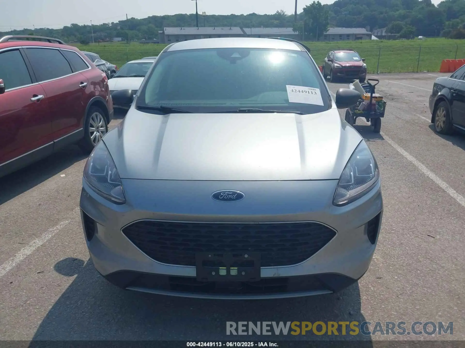 12 fotografías del automóvil dañado 1FMCU0G60NUB40699 FORD ESCAPE 2022