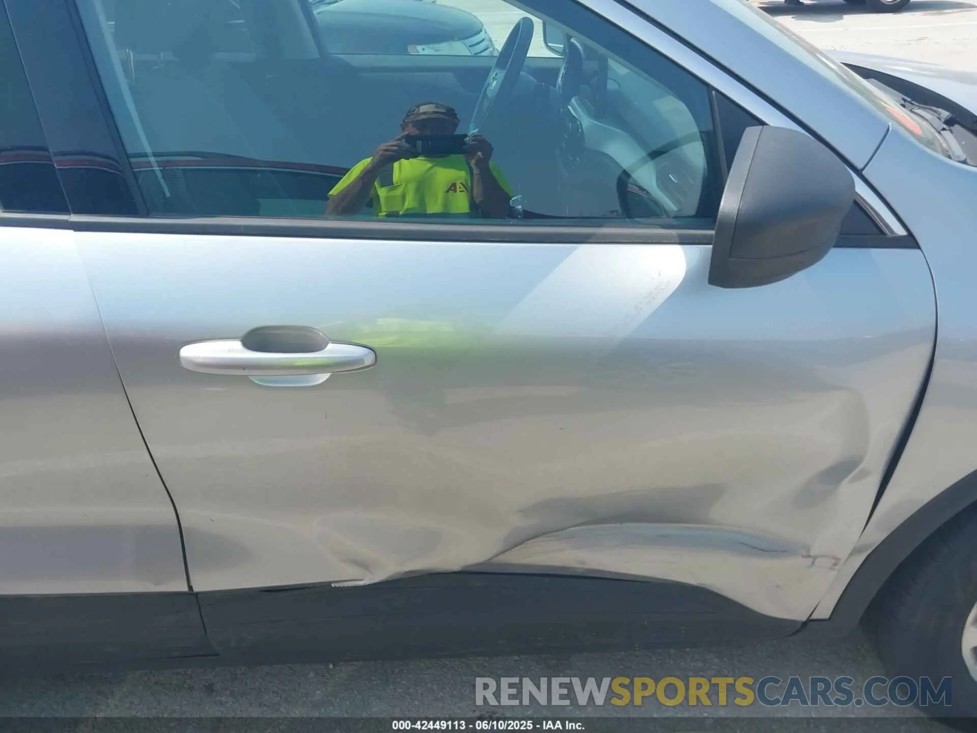 17 fotografías del automóvil dañado 1FMCU0G60NUB40699 FORD ESCAPE 2022