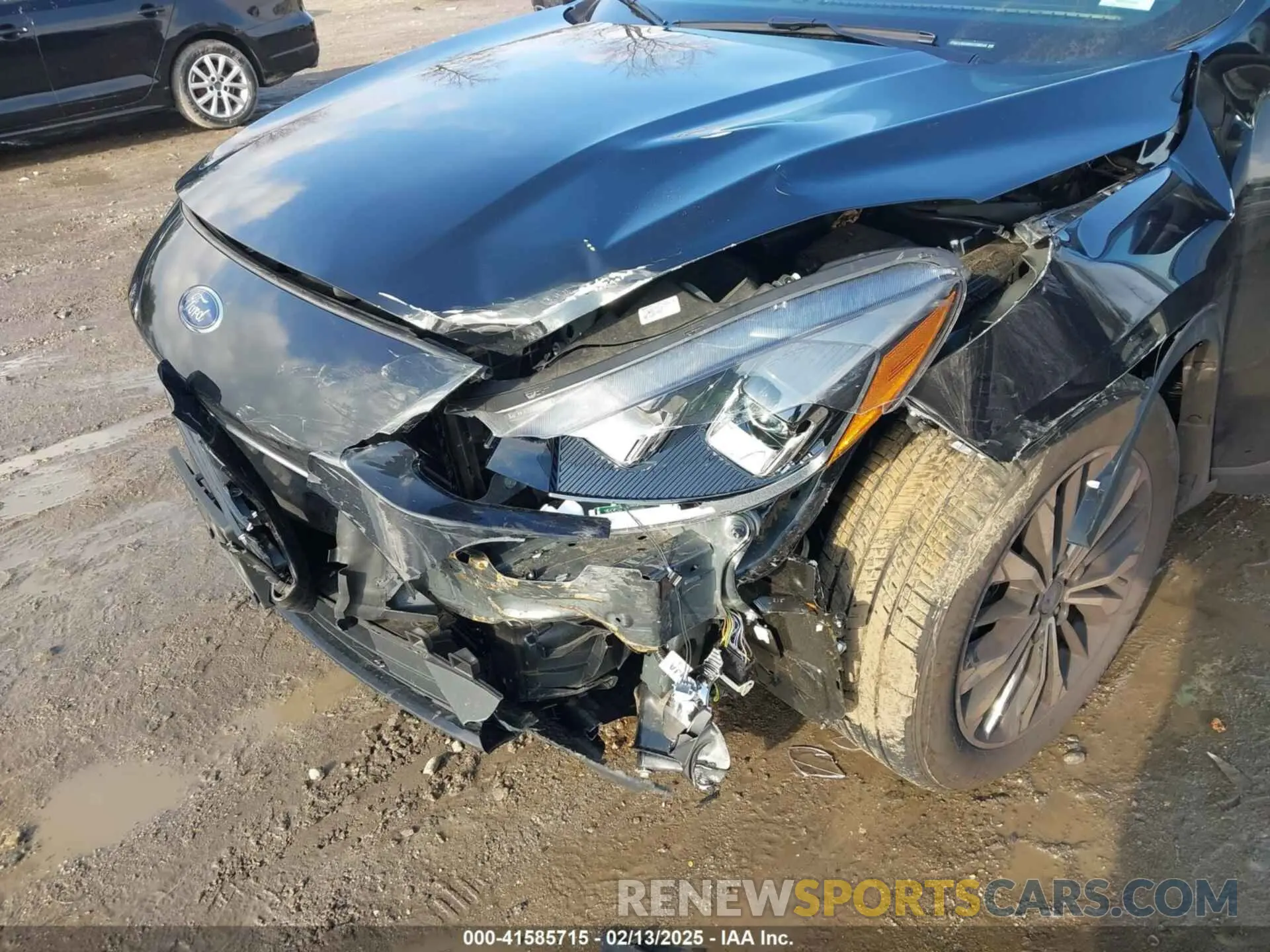 6 fotografías del automóvil dañado 1FMCU0G60NUC00349 FORD ESCAPE 2022