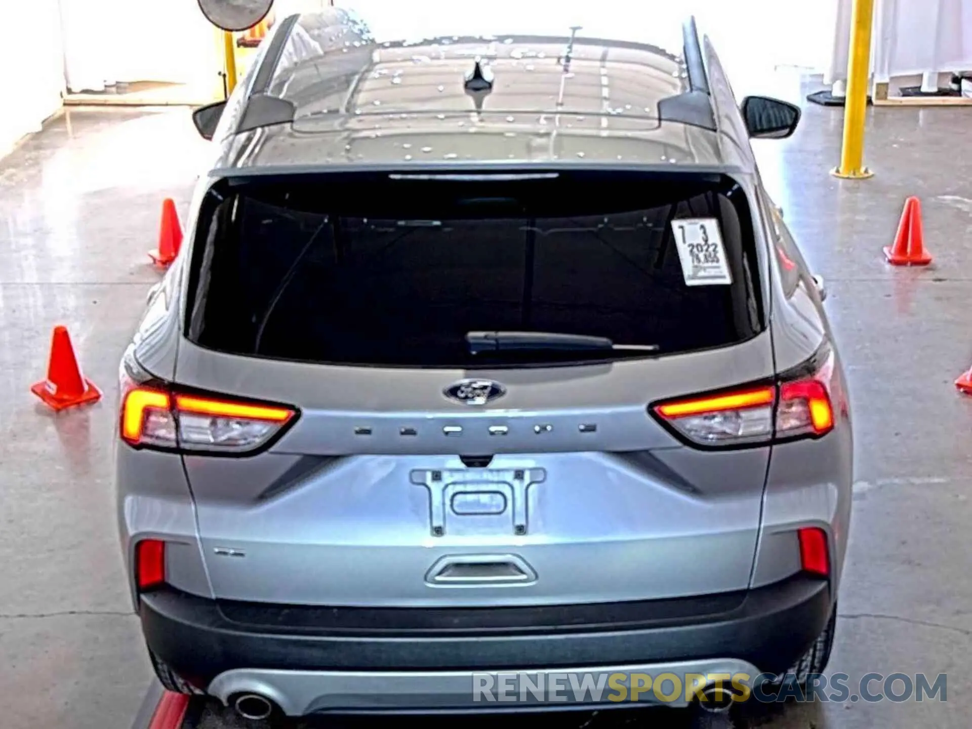 28 fotografías del automóvil dañado 1FMCU0G61NUA05683 FORD ESCAPE 2022