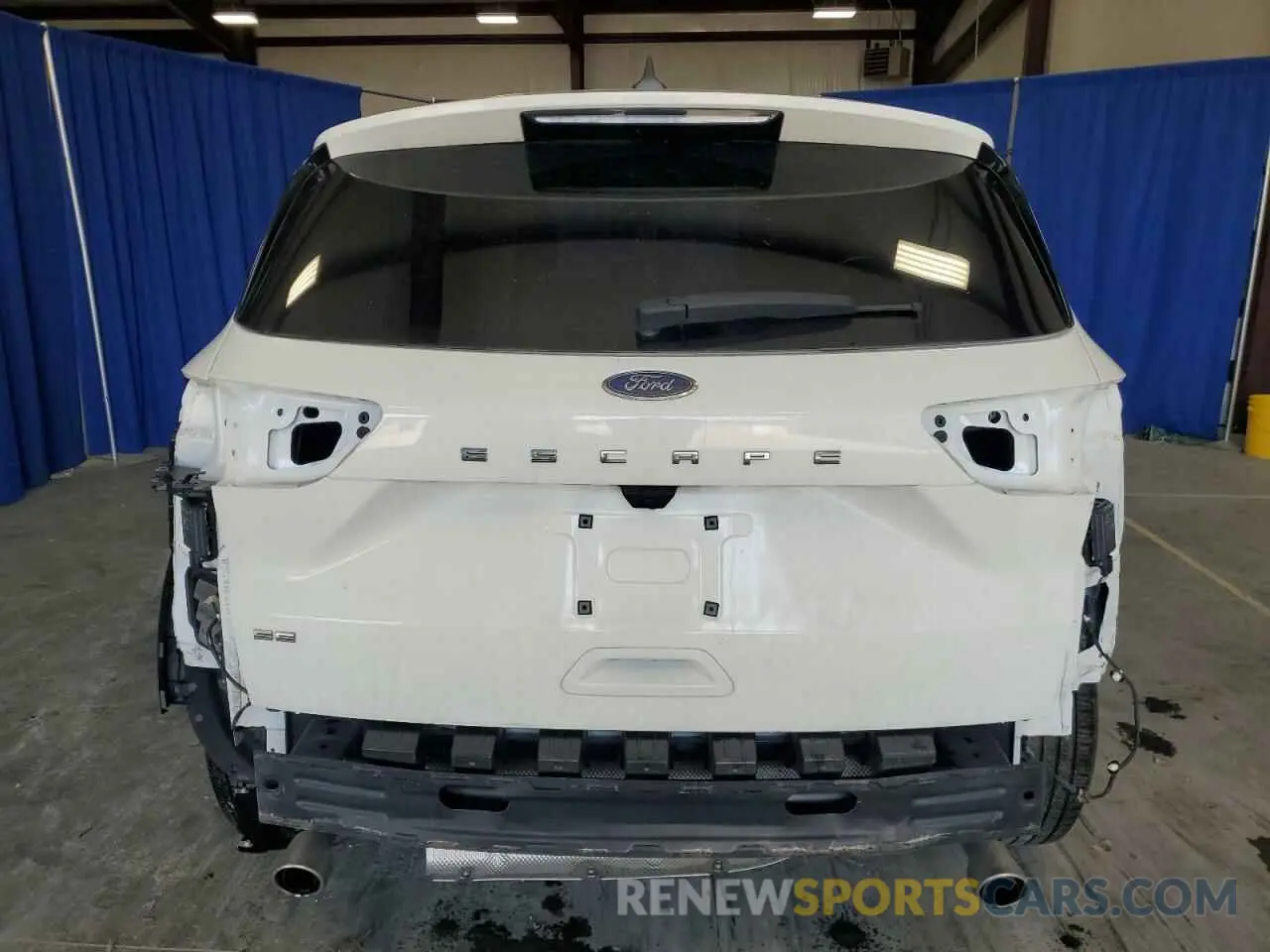 6 fotografías del automóvil dañado 1FMCU0G61NUA23441 FORD ESCAPE 2022