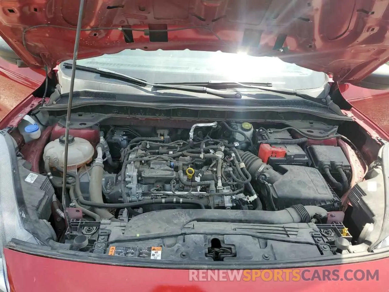 12 fotografías del automóvil dañado 1FMCU0G61NUA36111 FORD ESCAPE 2022