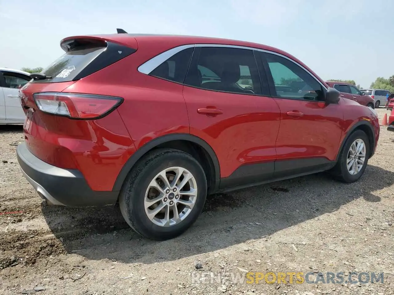 3 fotografías del automóvil dañado 1FMCU0G61NUA36111 FORD ESCAPE 2022