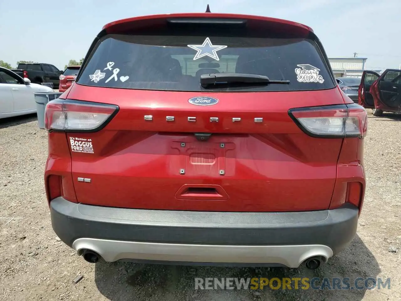 6 fotografías del automóvil dañado 1FMCU0G61NUA36111 FORD ESCAPE 2022