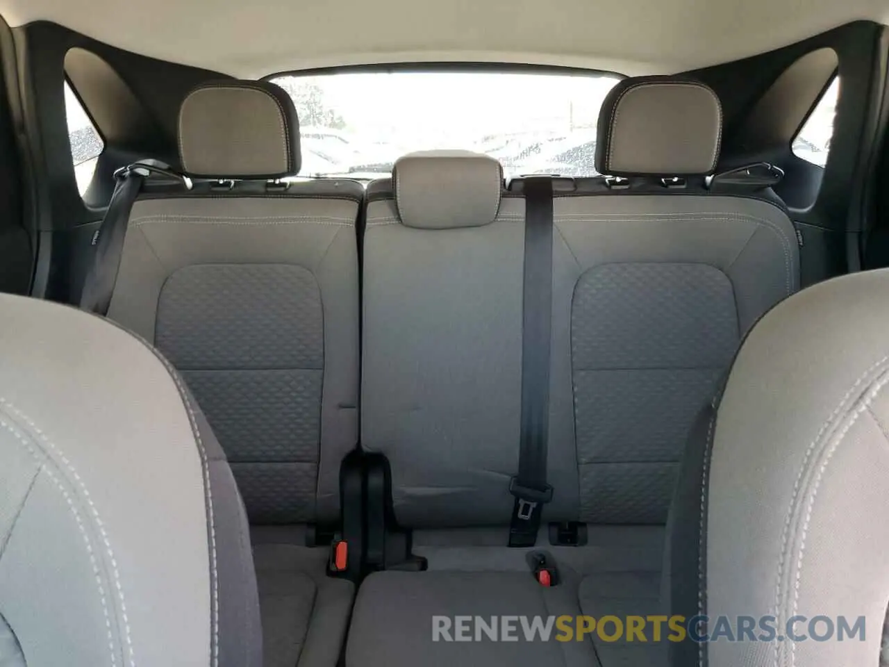 10 fotografías del automóvil dañado 1FMCU0G61NUA70212 FORD ESCAPE 2022