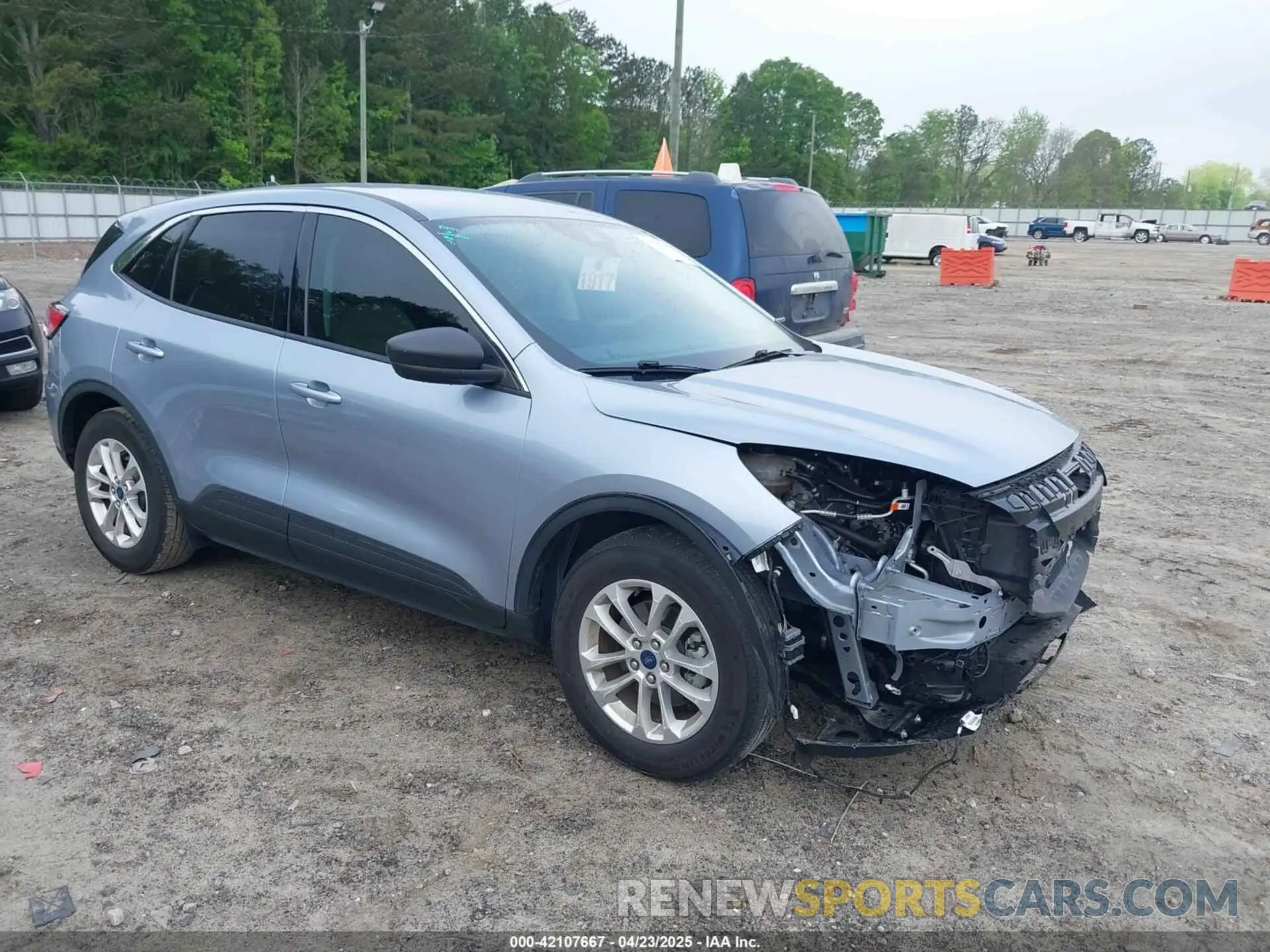 1 fotografías del automóvil dañado 1FMCU0G61NUB15746 FORD ESCAPE 2022