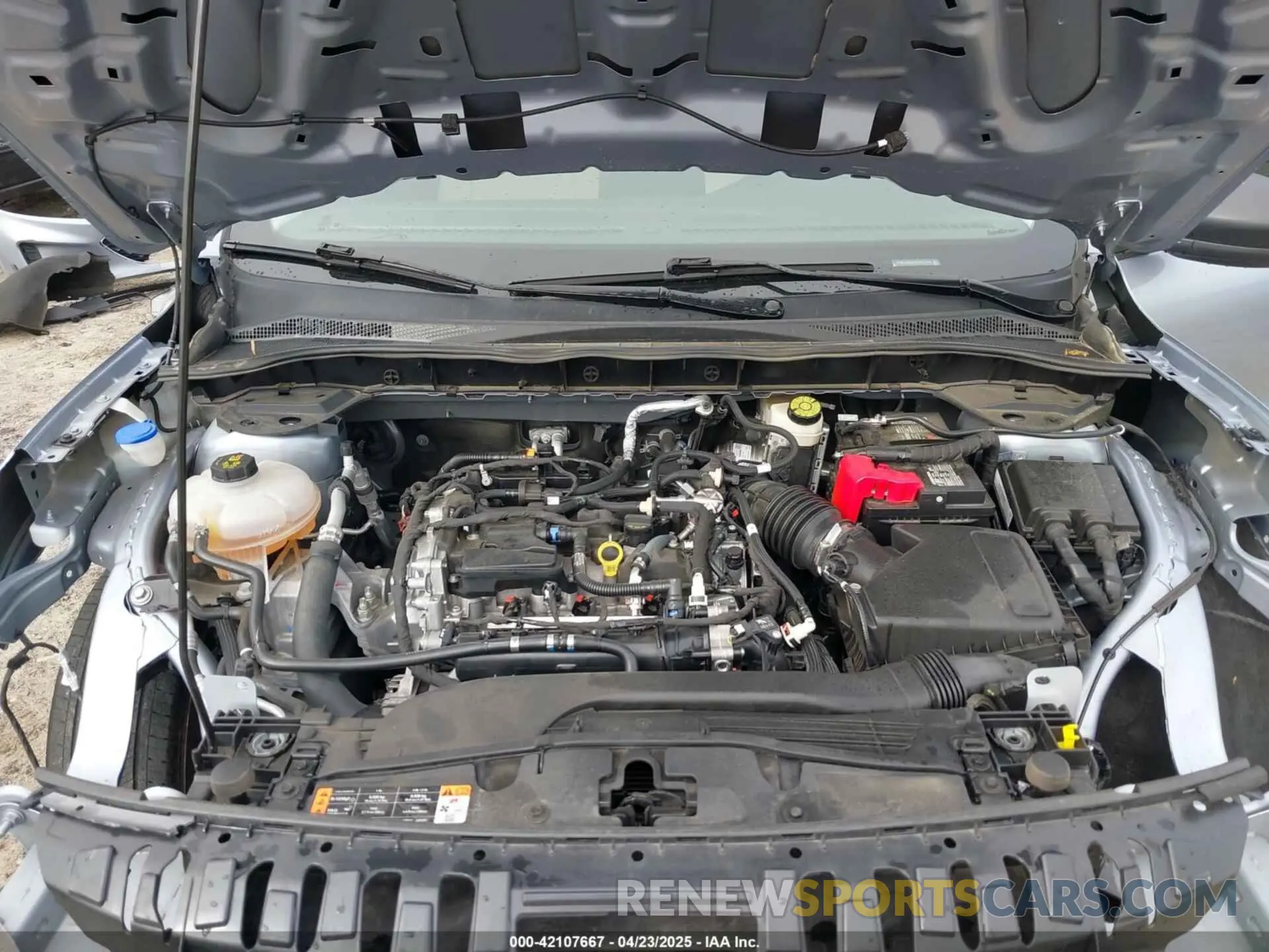 10 fotografías del automóvil dañado 1FMCU0G61NUB15746 FORD ESCAPE 2022