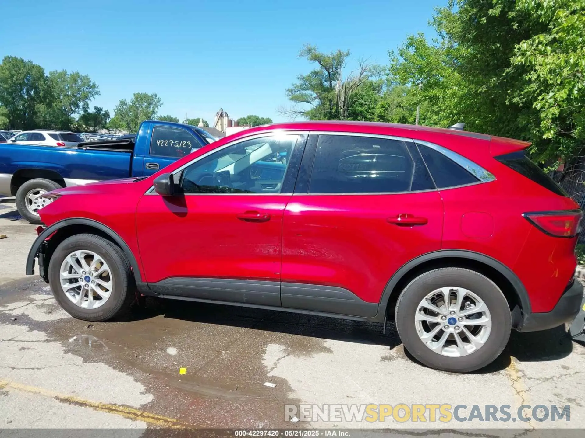 15 fotografías del automóvil dañado 1FMCU0G61NUB50870 FORD ESCAPE 2022