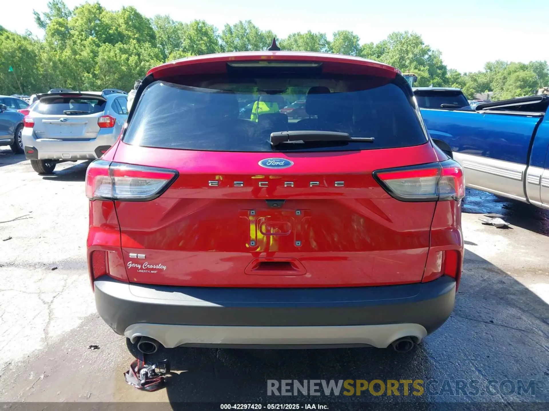17 fotografías del automóvil dañado 1FMCU0G61NUB50870 FORD ESCAPE 2022