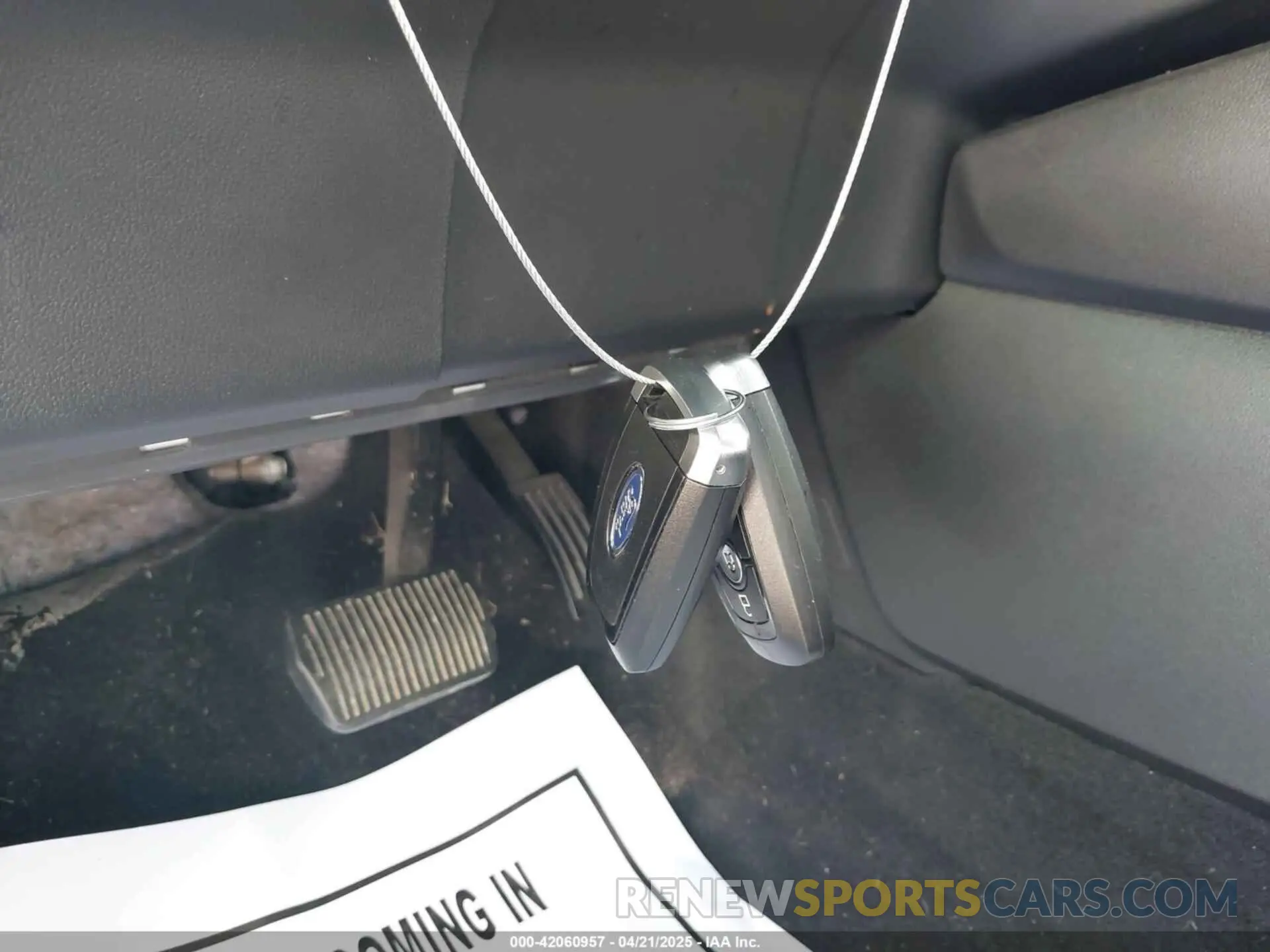11 fotografías del automóvil dañado 1FMCU0G62NUA21603 FORD ESCAPE 2022