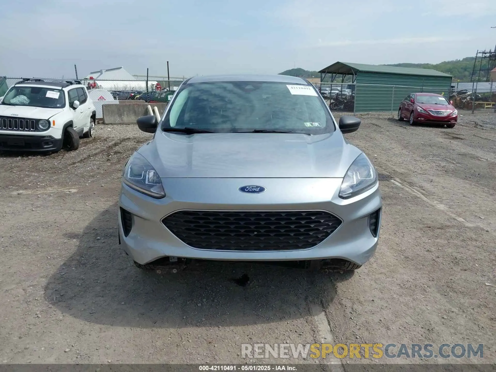 12 fotografías del automóvil dañado 1FMCU0G62NUB81349 FORD ESCAPE 2022