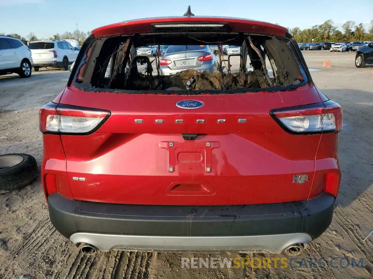 6 fotografías del automóvil dañado 1FMCU0G62NUC01745 FORD ESCAPE 2022