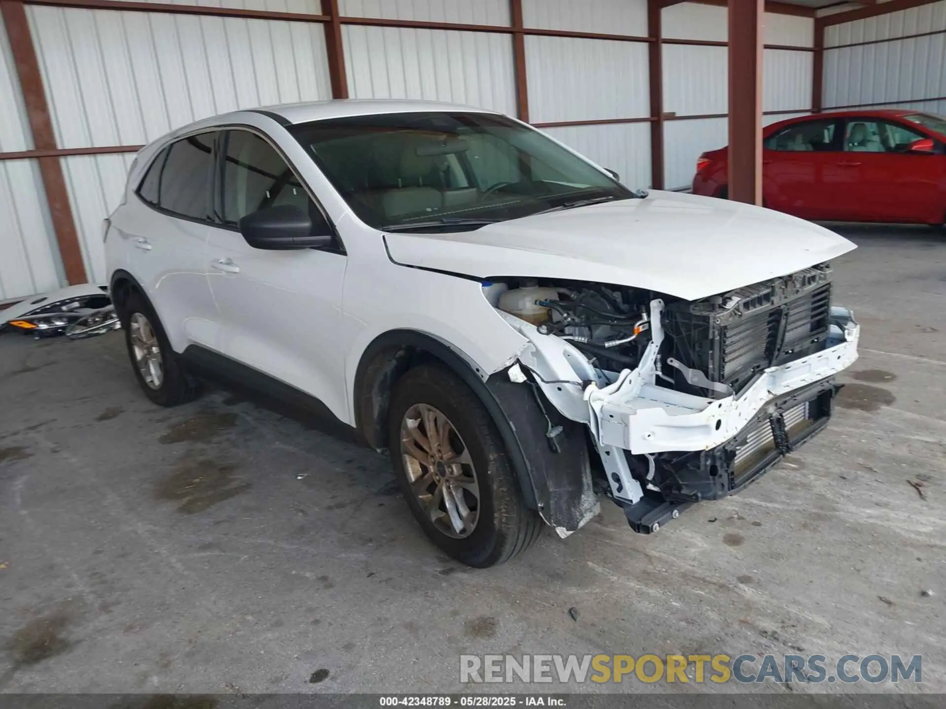 1 fotografías del automóvil dañado 1FMCU0G64NUB81742 FORD ESCAPE 2022