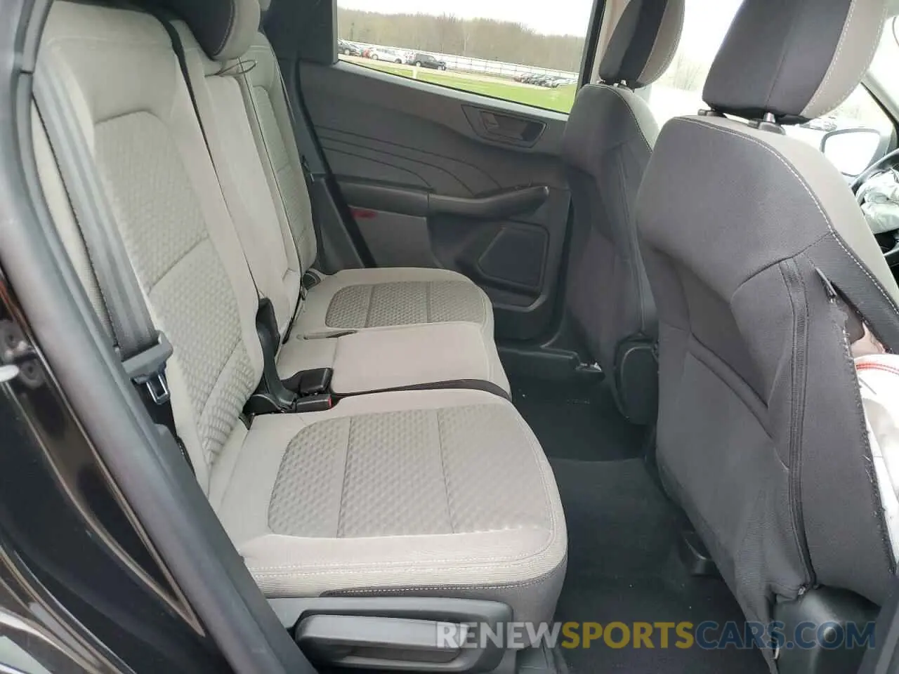 12 fotografías del automóvil dañado 1FMCU0G65NUA35298 FORD ESCAPE 2022