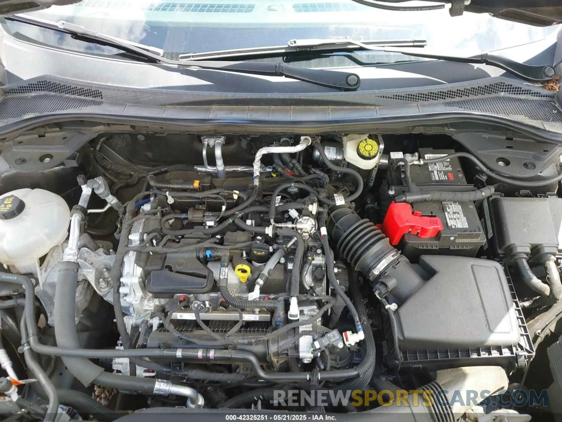10 fotografías del automóvil dañado 1FMCU0G65NUA54496 FORD ESCAPE 2022