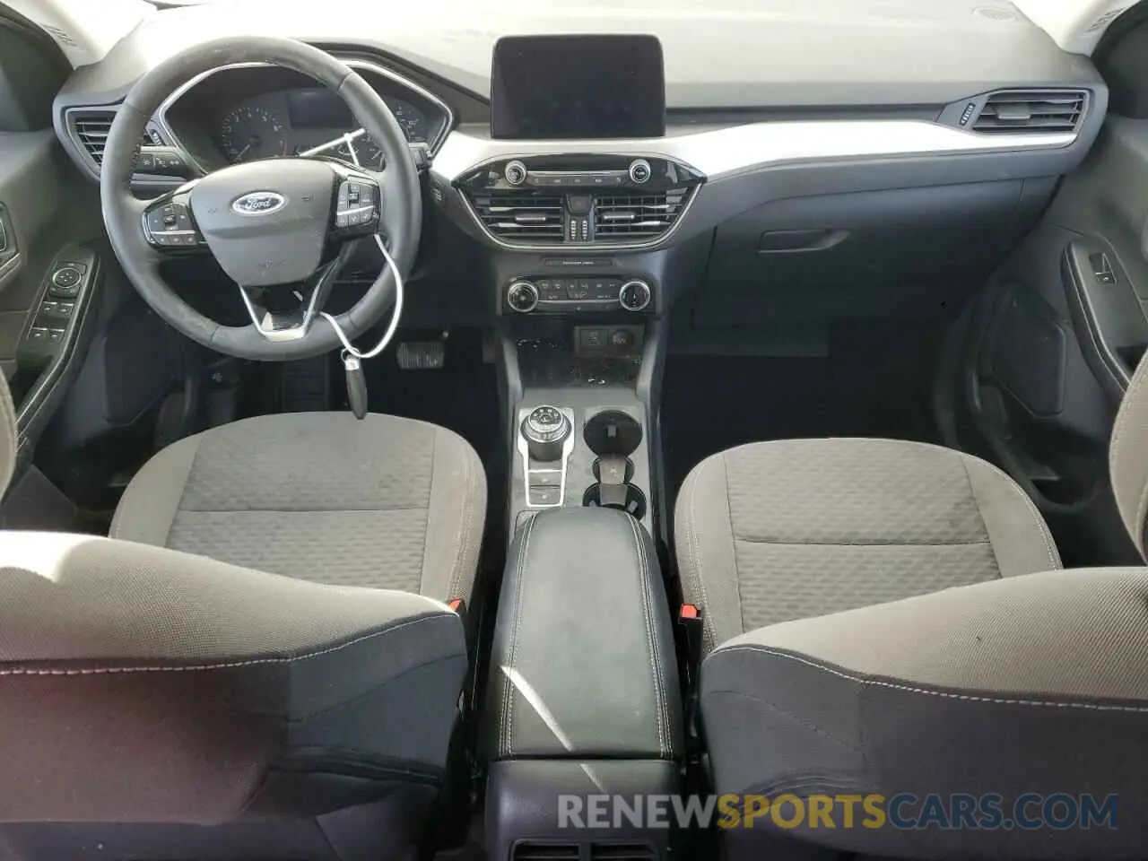 8 fotografías del automóvil dañado 1FMCU0G65NUB84732 FORD ESCAPE 2022