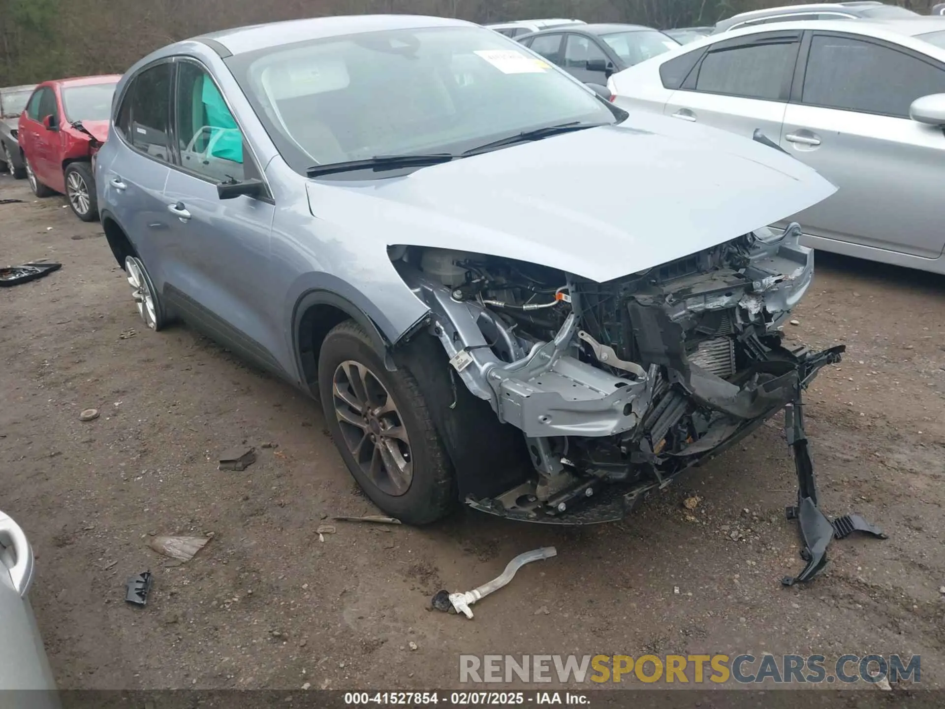 1 fotografías del automóvil dañado 1FMCU0G66NUA90987 FORD ESCAPE 2022