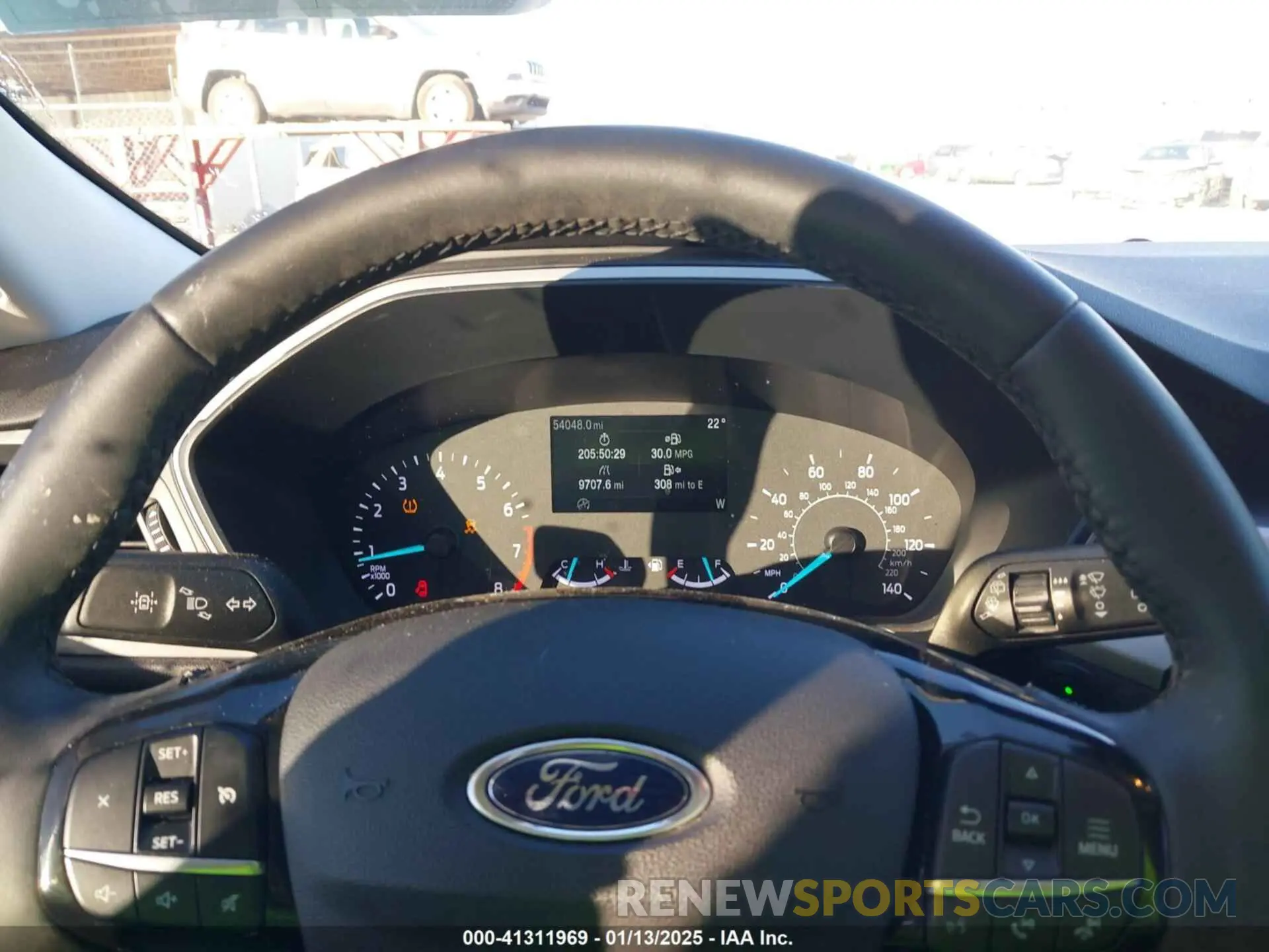 7 fotografías del automóvil dañado 1FMCU0G66NUB19761 FORD ESCAPE 2022