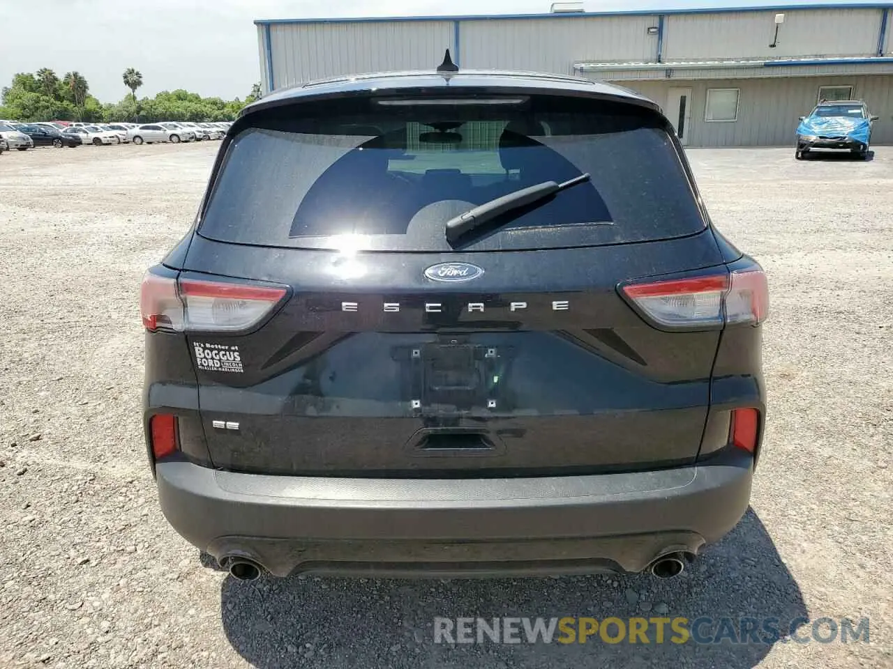 6 fotografías del automóvil dañado 1FMCU0G66NUB39377 FORD ESCAPE 2022
