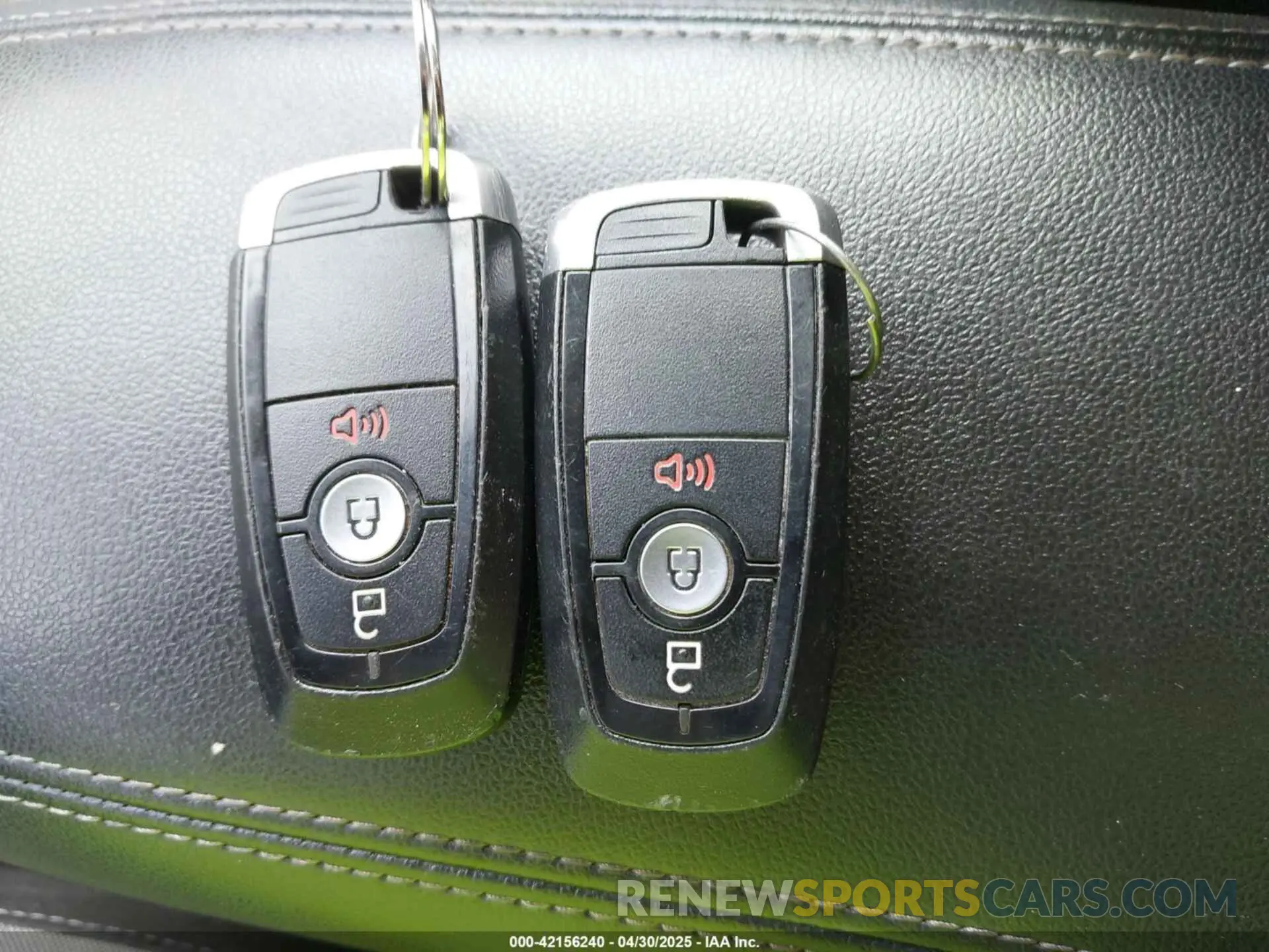 11 fotografías del automóvil dañado 1FMCU0G67NUA84373 FORD ESCAPE 2022