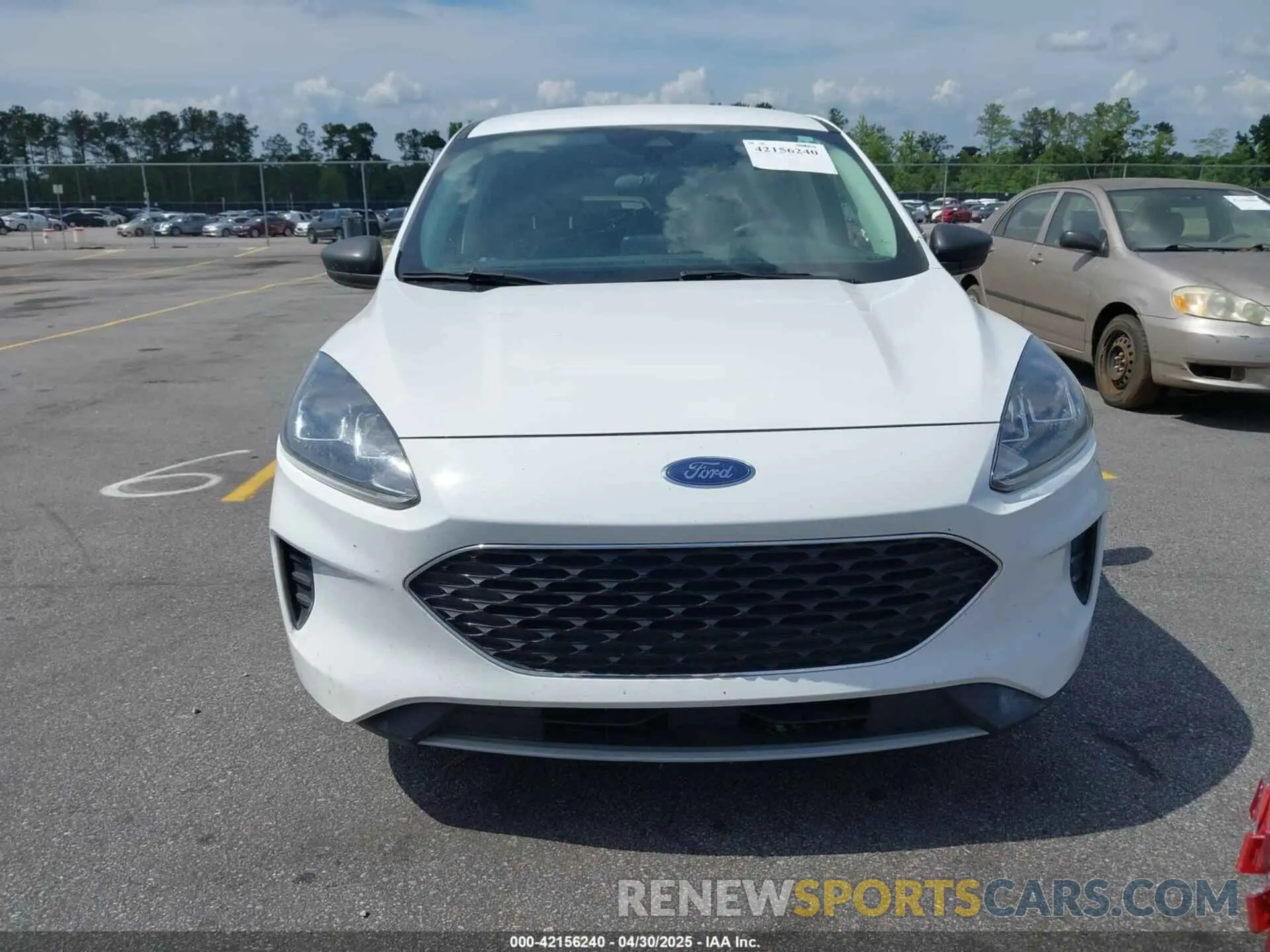 12 fotografías del automóvil dañado 1FMCU0G67NUA84373 FORD ESCAPE 2022
