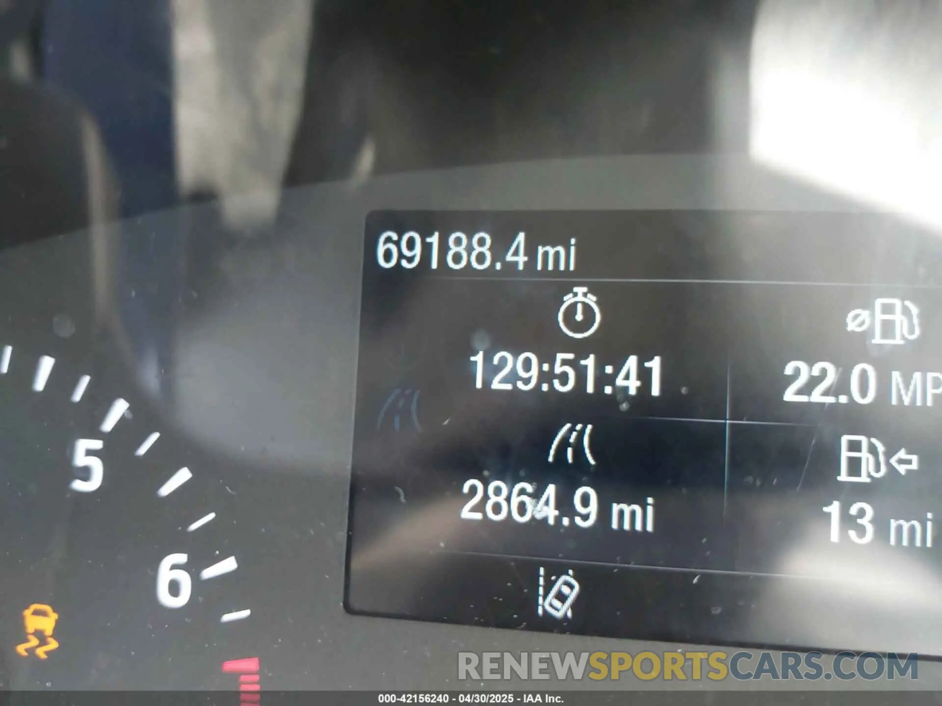 15 fotografías del automóvil dañado 1FMCU0G67NUA84373 FORD ESCAPE 2022