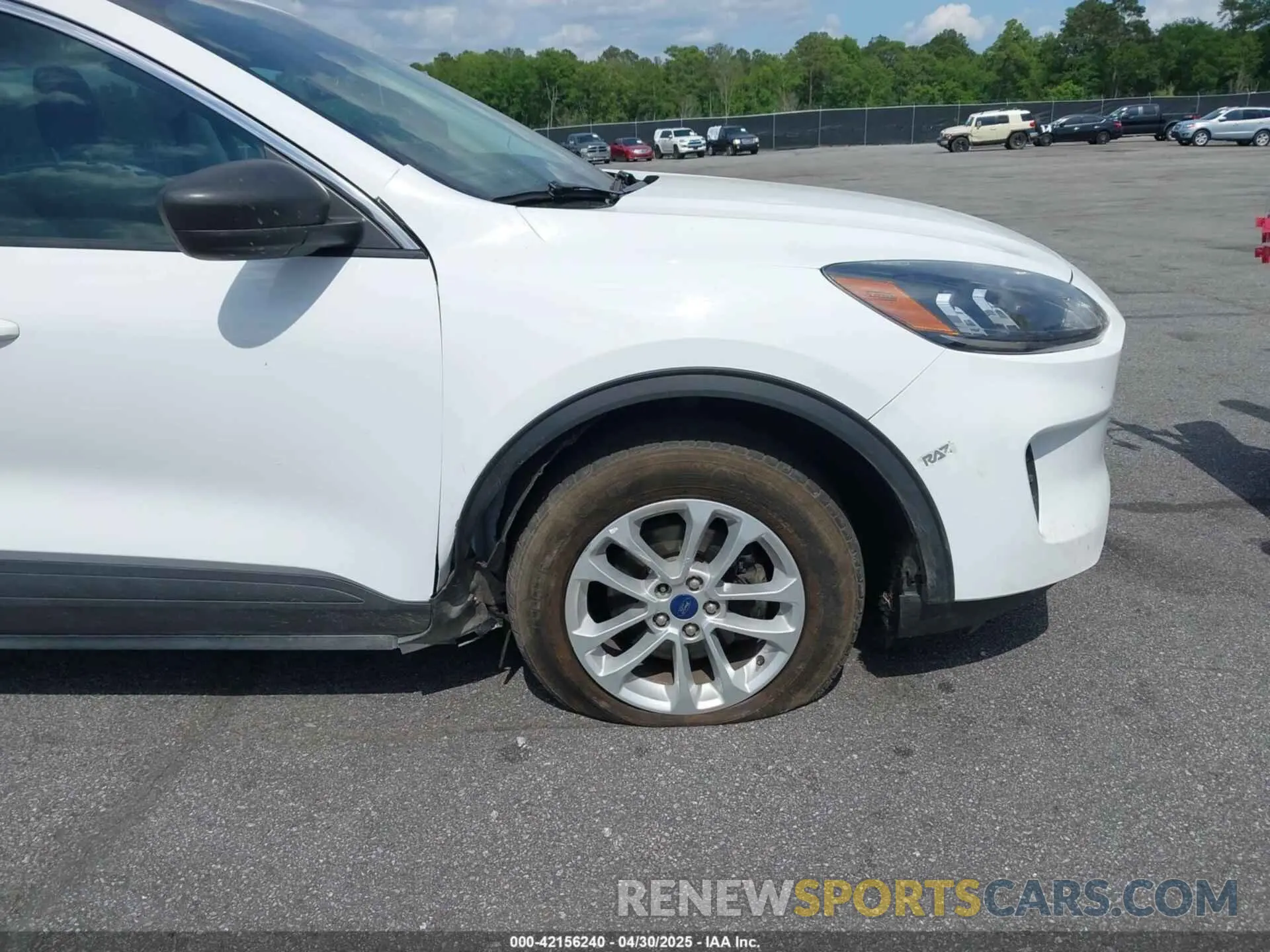 17 fotografías del automóvil dañado 1FMCU0G67NUA84373 FORD ESCAPE 2022