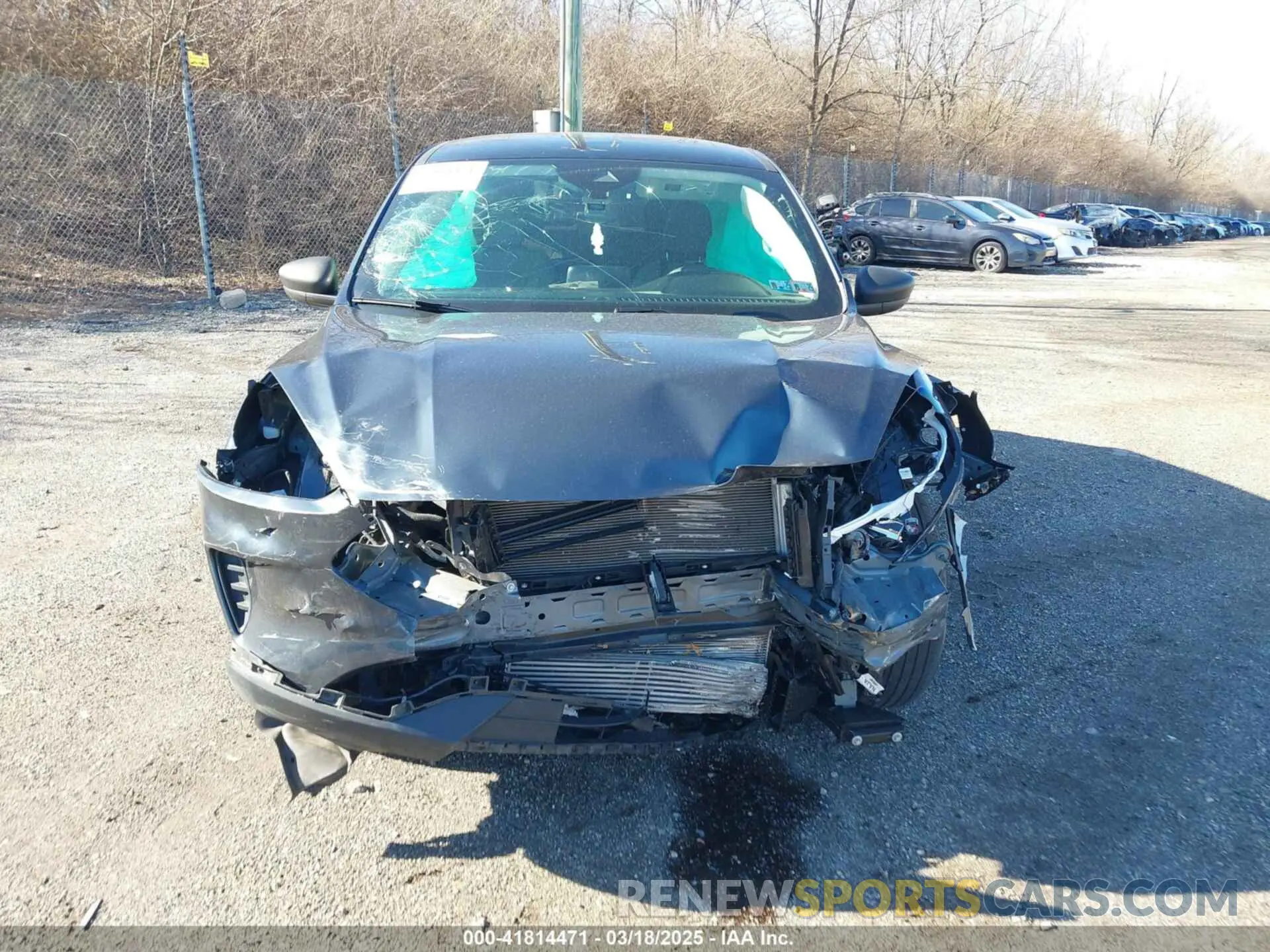 12 fotografías del automóvil dañado 1FMCU0G67NUB85283 FORD ESCAPE 2022