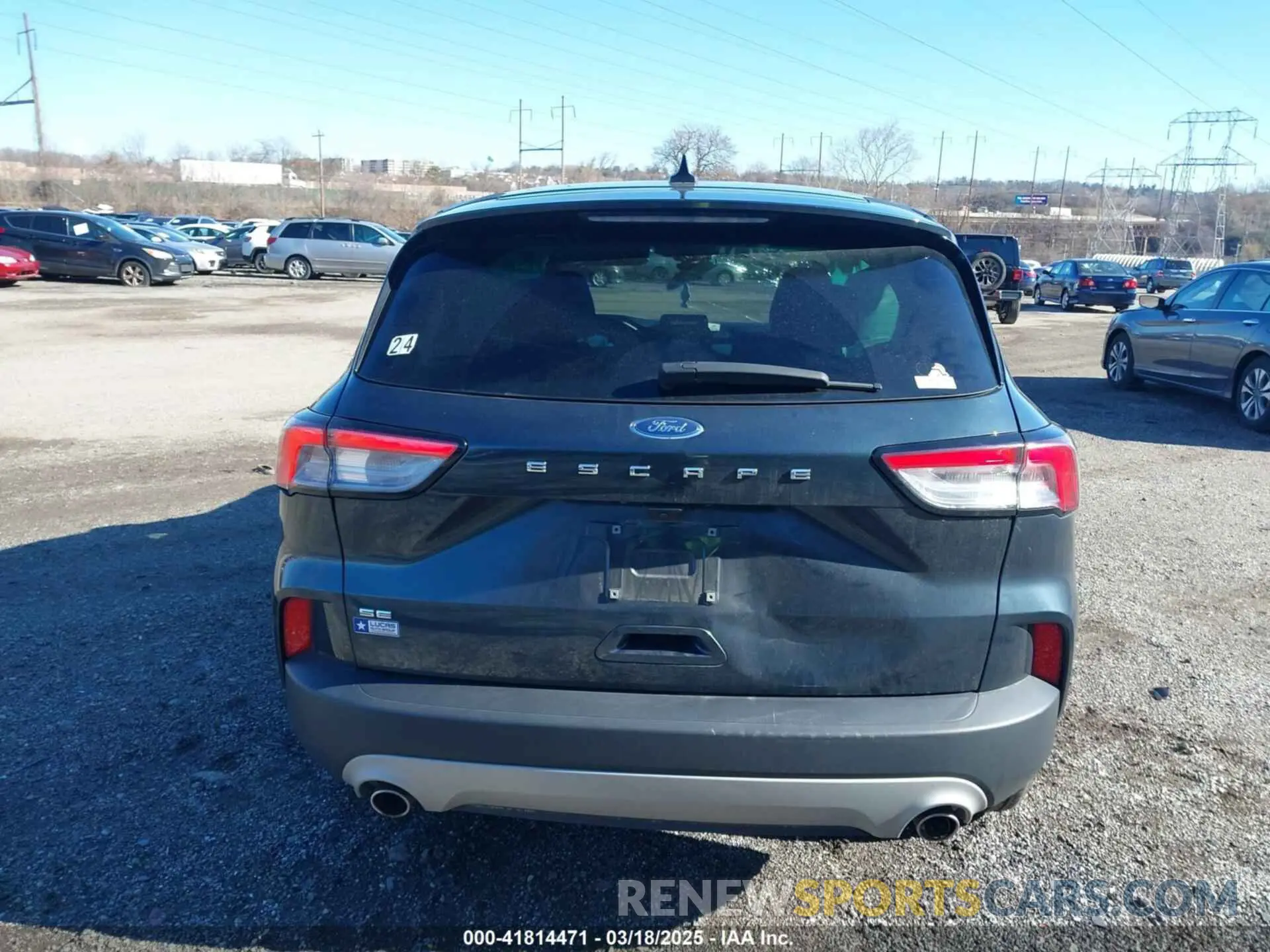 16 fotografías del automóvil dañado 1FMCU0G67NUB85283 FORD ESCAPE 2022