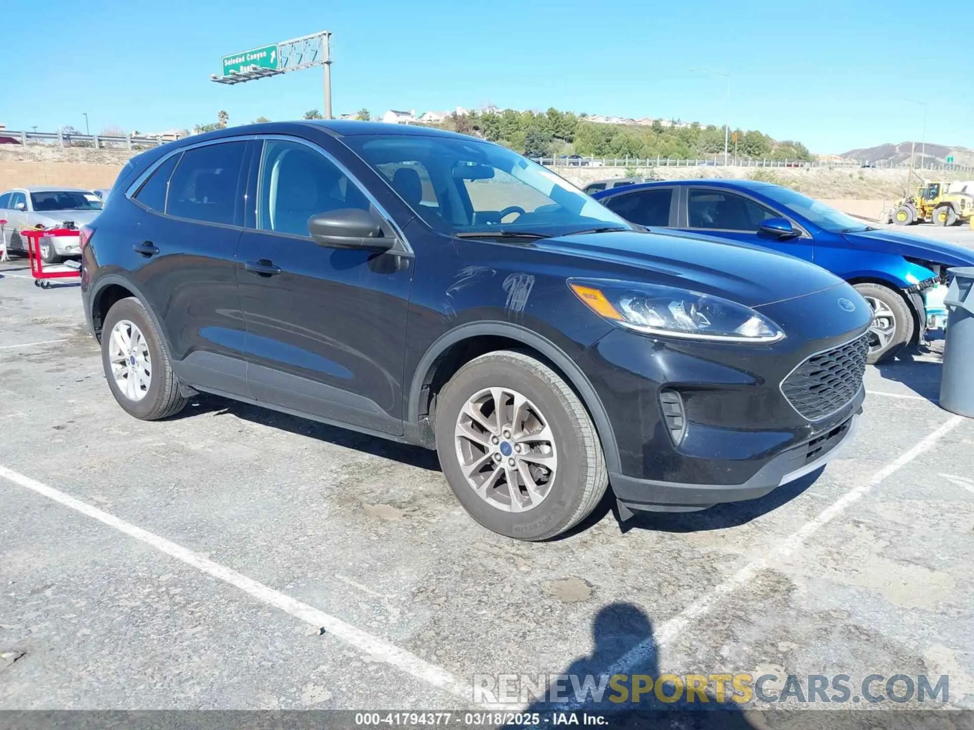 1 fotografías del automóvil dañado 1FMCU0G68NUB30924 FORD ESCAPE 2022