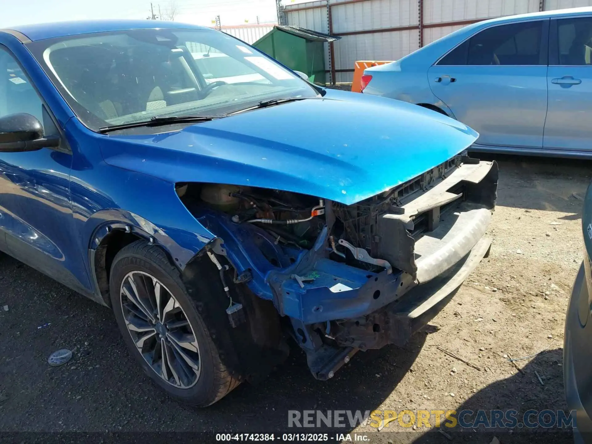 20 fotografías del automóvil dañado 1FMCU0G68NUB88760 FORD ESCAPE 2022