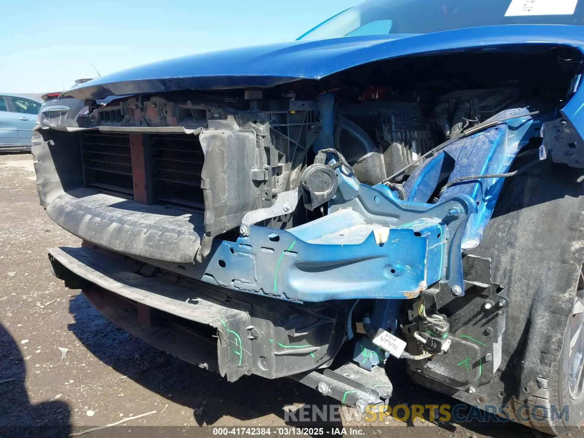 21 fotografías del automóvil dañado 1FMCU0G68NUB88760 FORD ESCAPE 2022