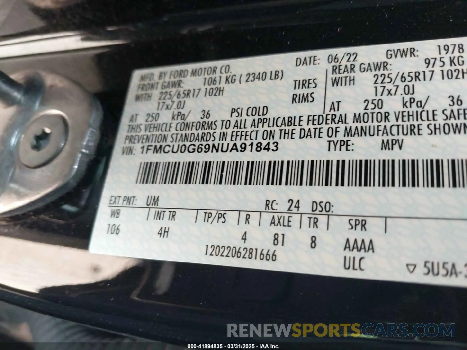9 fotografías del automóvil dañado 1FMCU0G69NUA91843 FORD ESCAPE 2022