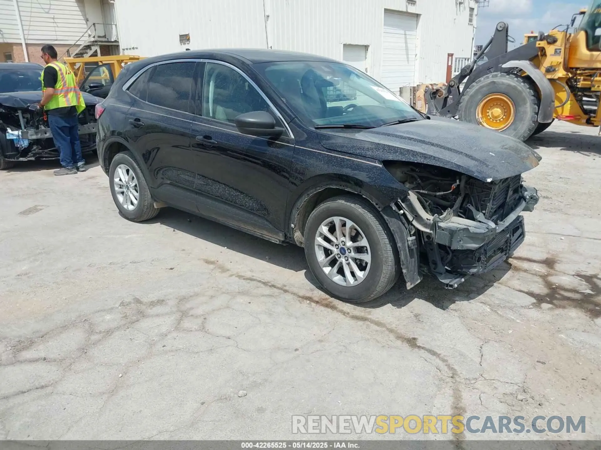 1 fotografías del automóvil dañado 1FMCU0G69NUB35565 FORD ESCAPE 2022