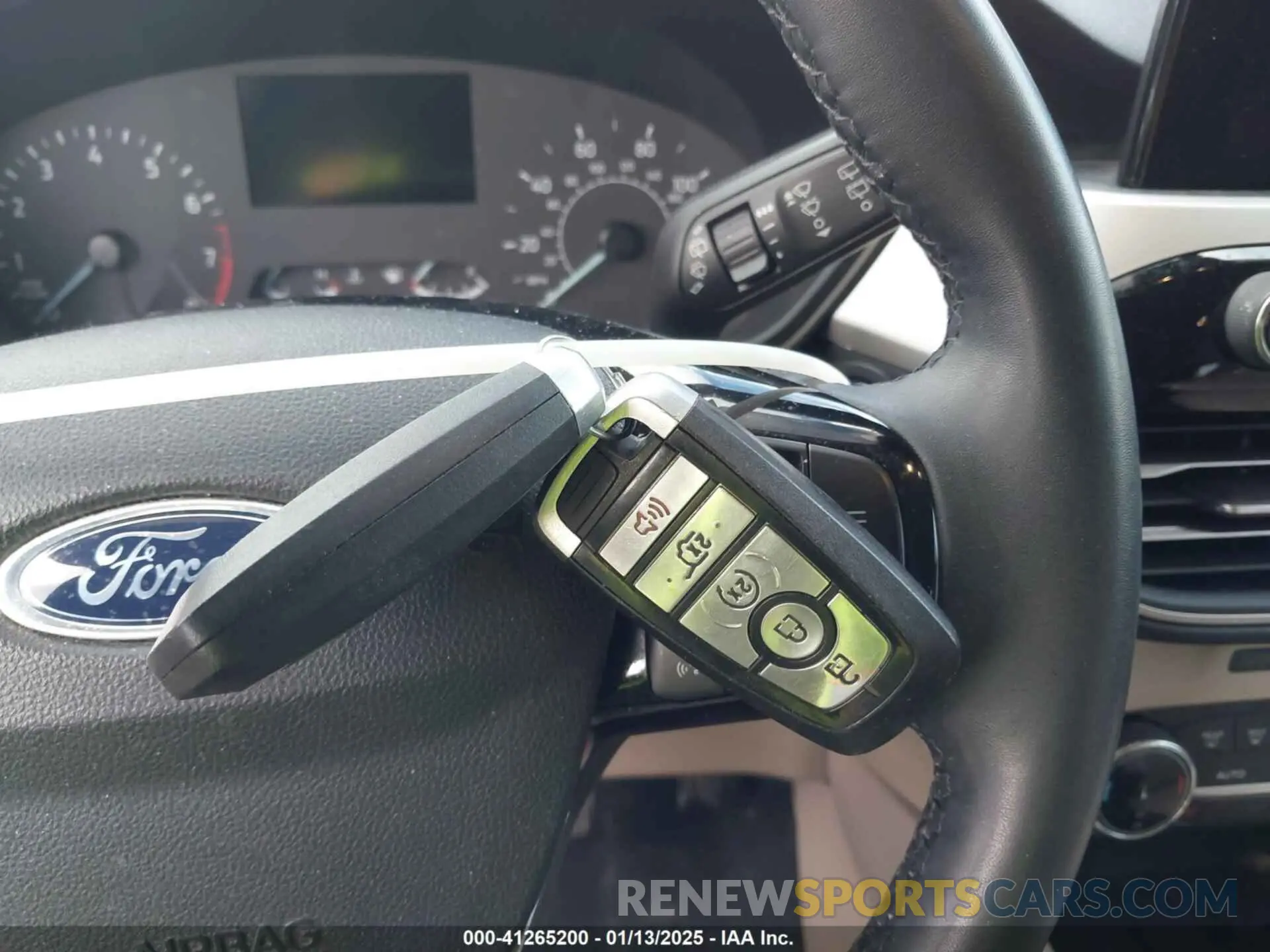 11 fotografías del automóvil dañado 1FMCU0G6XNUA53411 FORD ESCAPE 2022