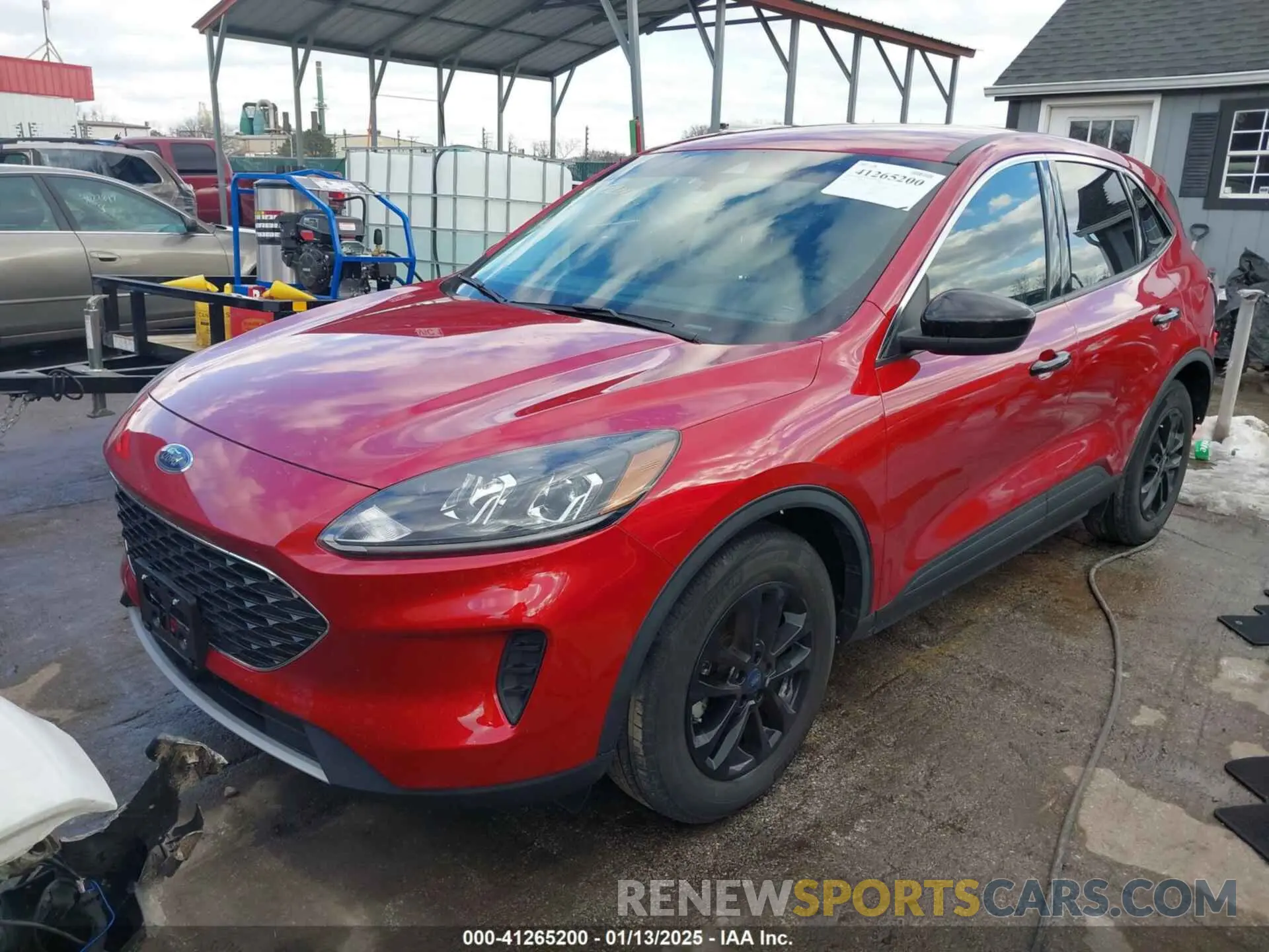 2 fotografías del automóvil dañado 1FMCU0G6XNUA53411 FORD ESCAPE 2022